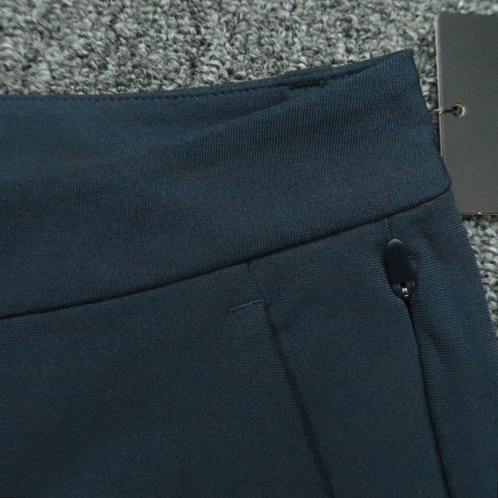 Lululemon Lululemon Pants Men 30x25 Blue ABC Slim Fit 5 Pocket Warpstreme NWT Chino Straight Classic Pants Mens Blue NWT Size US 30 / EU 46 - 4 Thumbnail