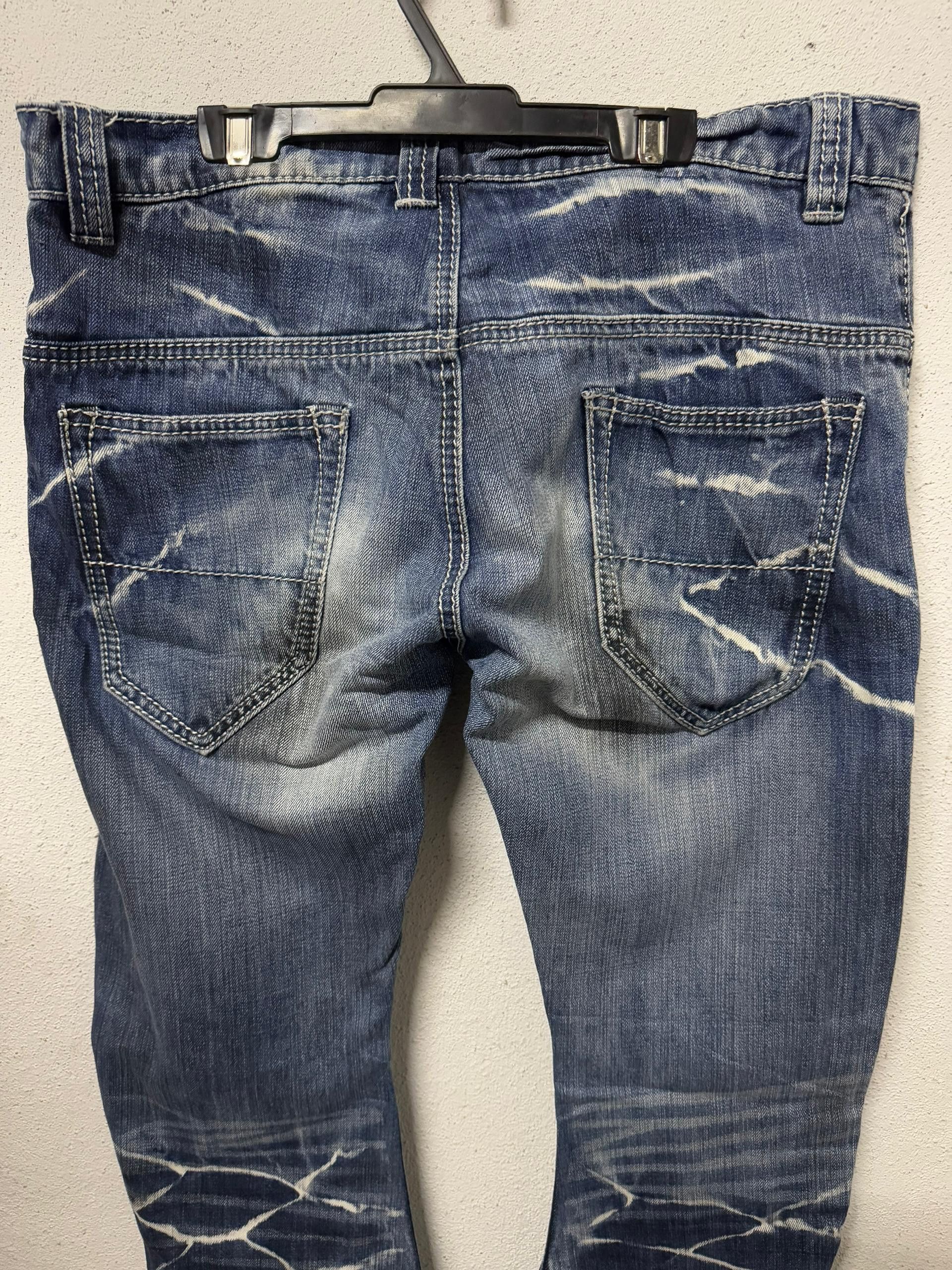 BUFFALO BOBS 🔥🔥🔥crazy for buffalo bobs flared curve leg rare design Size US 34 / EU 50 - 7 Thumbnail