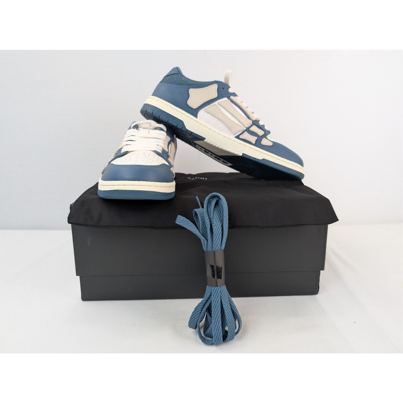 Amiri o1rshd1 Debossed MA Quad Skel Low-Top Sneakers Vintage Blue Size US 11 / EU 44 - 18 Thumbnail