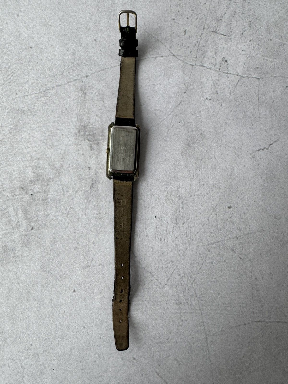 Vintage Q&Q Japanese Style Watch Vintage Size ONE SIZE - 6 Thumbnail