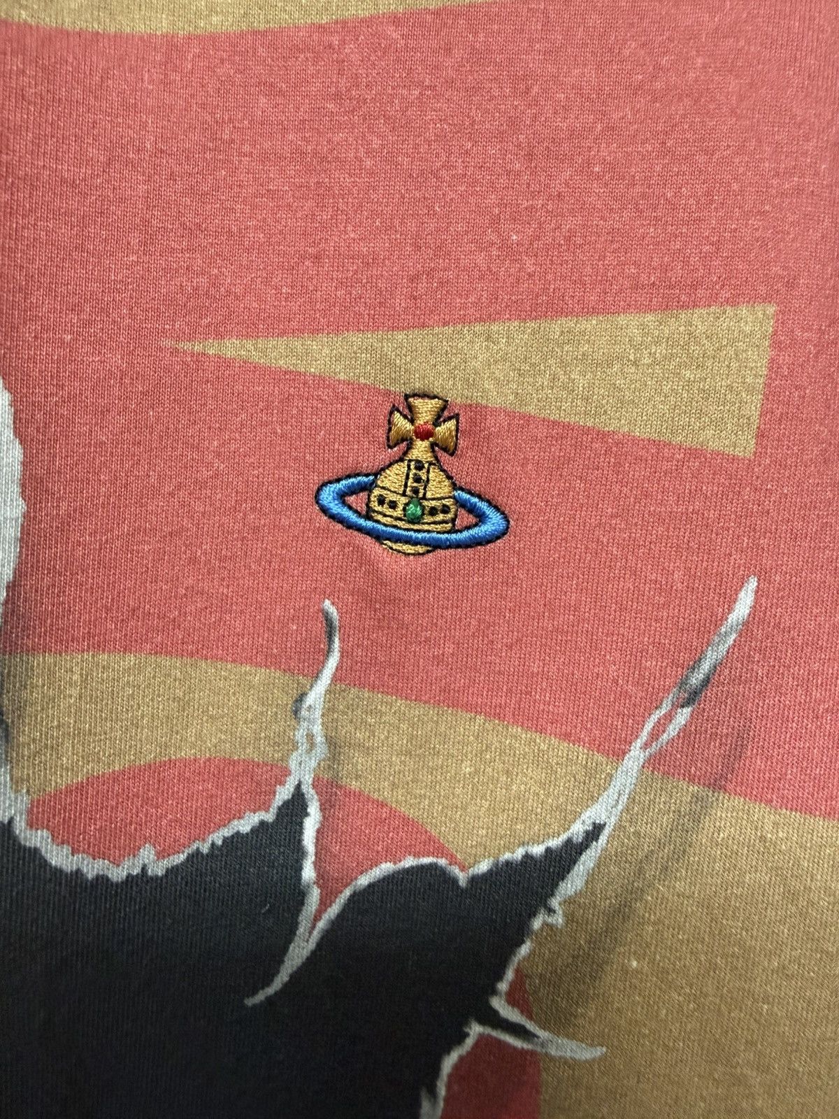 Vivienne Westwood Vivienne Westwood Tan Propaganda Oversized T-Shirt Size US M / EU 48-50 / 2 - 3 Thumbnail