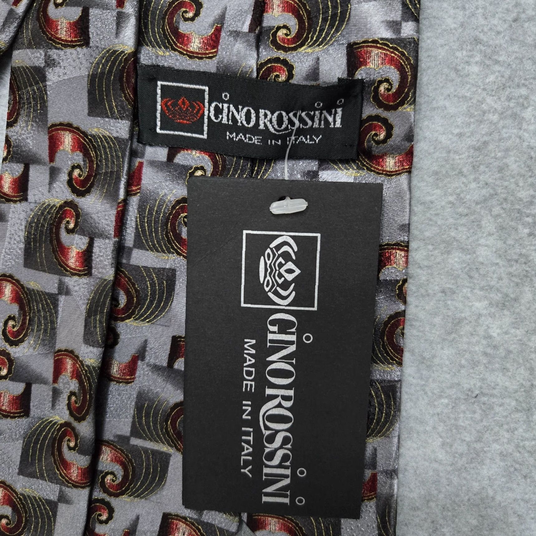 Vintage Gino Rossini Tie Mens Gray Silk Made in Italy Paisley Swirl Pattern Formal Necktie Size ONE SIZE - 2 Thumbnail