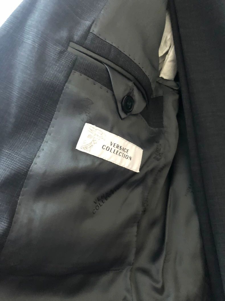 Versace Versace Grey suit formal attire Size US S / EU 44-46 / 1 - 4 Thumbnail