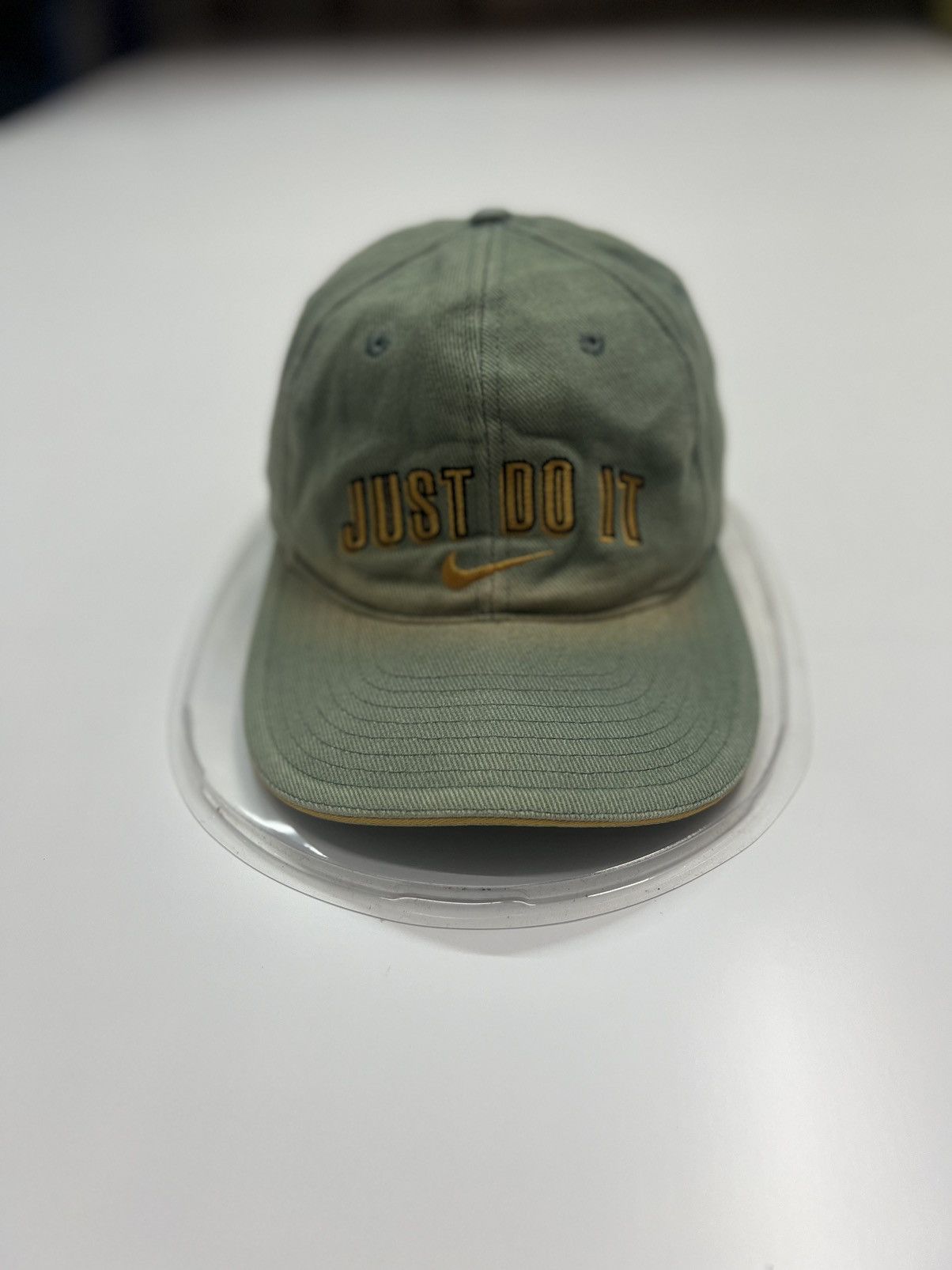 Vintage Vintage Nike Swoosh Hats Size ONE SIZE - 12 Thumbnail