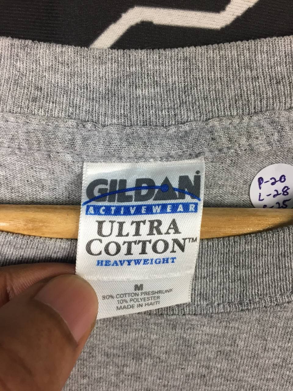 Gildan × Vintage Vtg Y2K The Swamp Restaurant Gainesville Basketball Team Tee Size US M / EU 48-50 / 2 - 9 Thumbnail