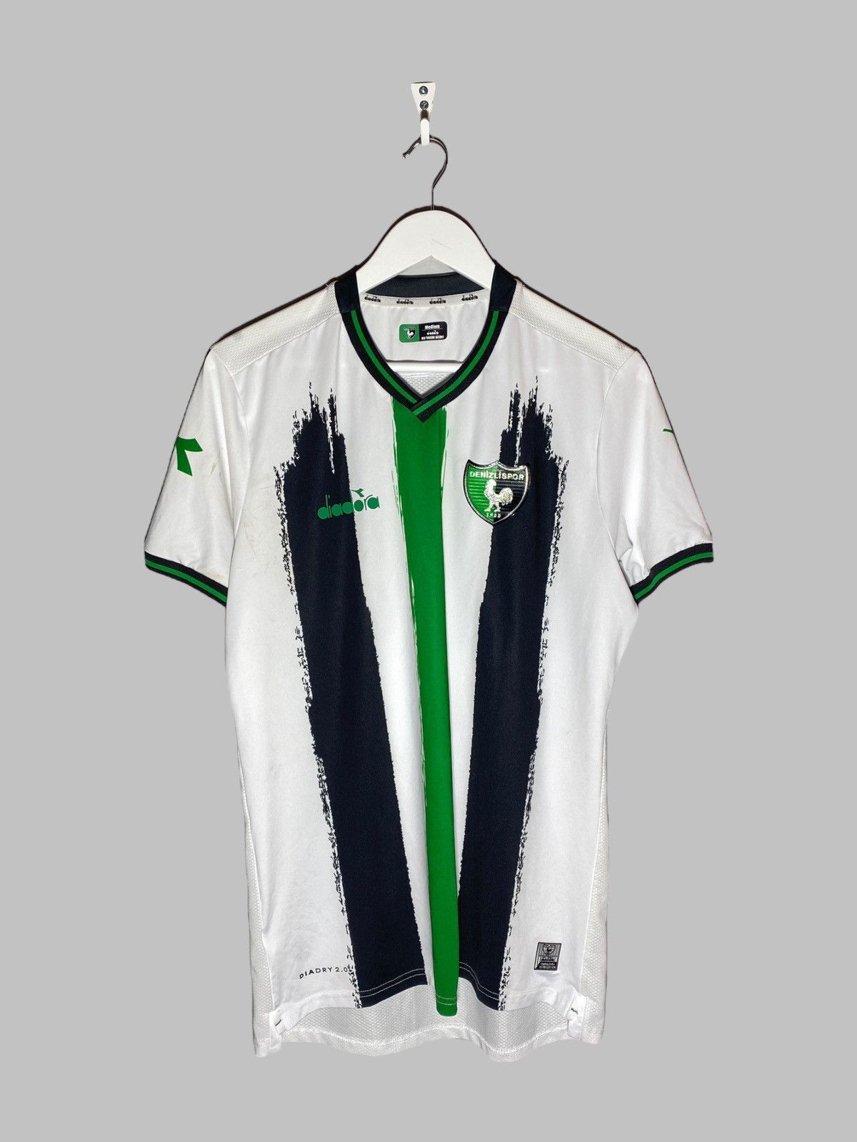 Diadora Diadora Denizlispor 2021/22 Fourth Football Shirt Size US M / EU 48-50 / 2 - 1 Thumbnail