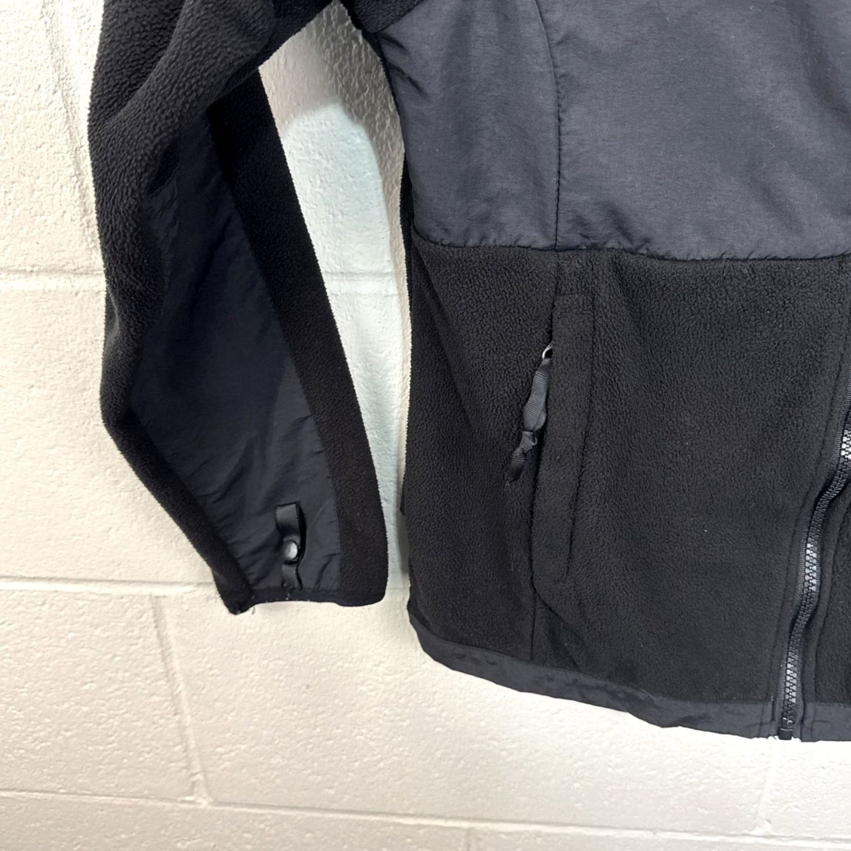 The North Face The North Face Denali Hooded Full Zip Jacket Women’s Medium Black Fleece Jacket Size M / US 6-8 / IT 42-44 - 6 Thumbnail