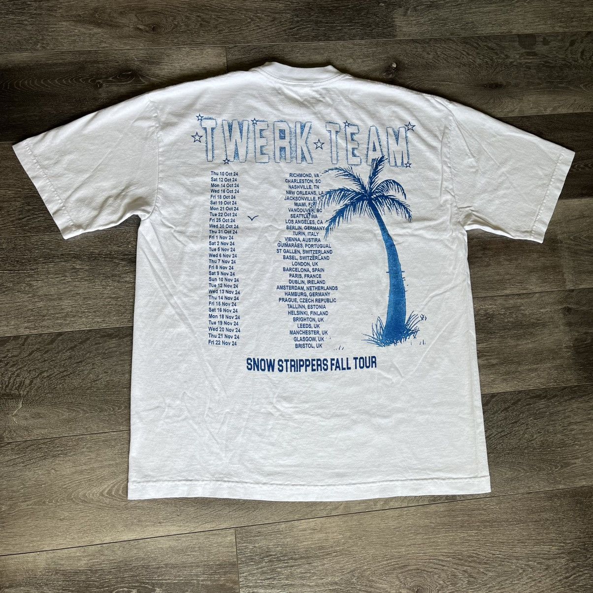 Online Ceramics Snow Strippers Twerk Team Fall World Tour 2024 Tati Logo Tee Size US L / EU 52-54 / 3 - 2 Thumbnail