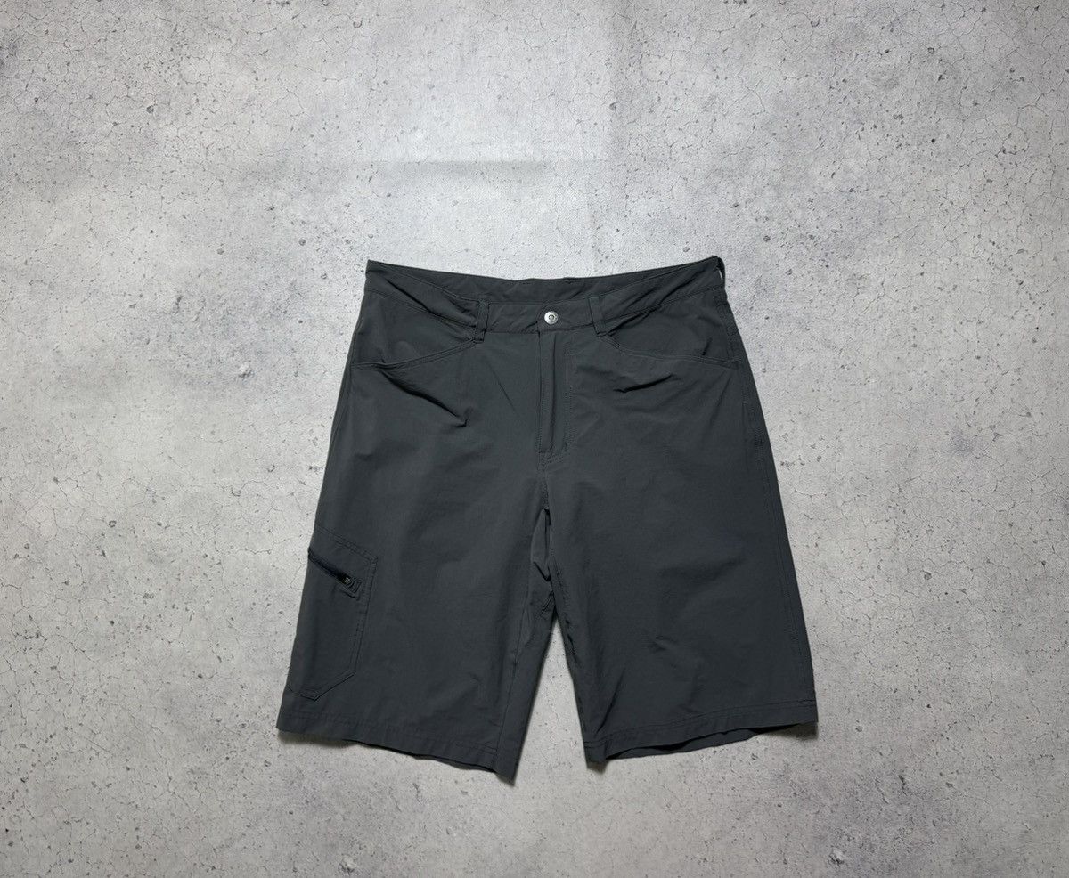 Patagonia Patagonia Outdoor Shorts Size L Trekking Size US 36 / EU 52 - 1 Thumbnail