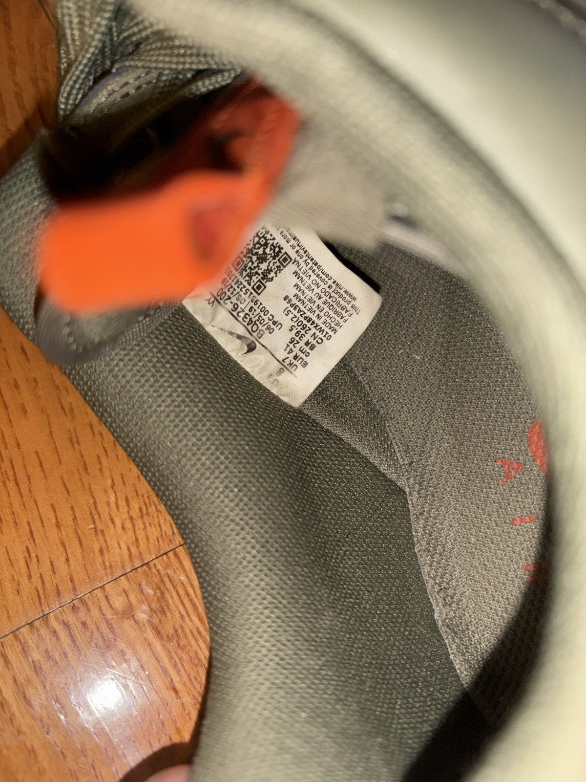 Nike Nike Air Force 1s Size US 8 / EU 41 - 5 Thumbnail