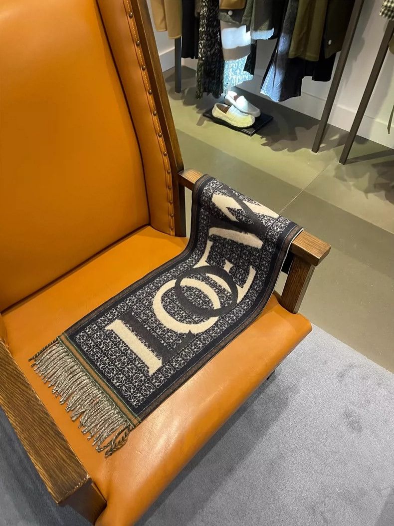 Loewe LOEWE size30*180cm Wool and cashmere scarves Size ONE SIZE - 5 Thumbnail