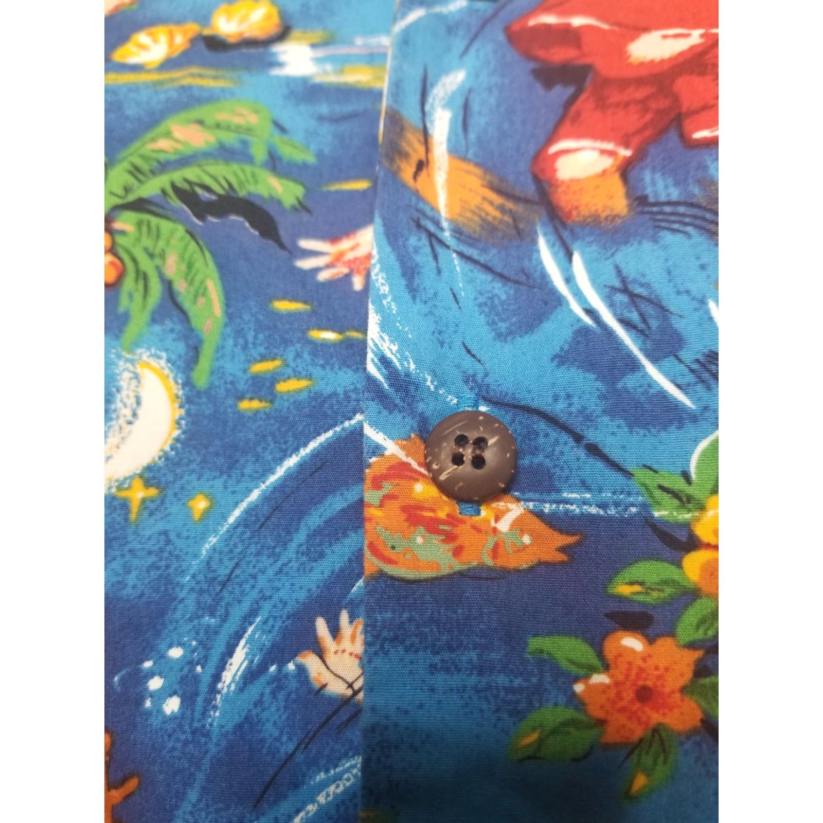 Vintage Vintage Max Boxxer USA Hawaiian Shirt Surfing Santa Mens M Blue Button-Up Short Sleeve Palm Trees 90s Aloha Casual Christmas Size US M / EU 48-50 / 2 - 4 Thumbnail