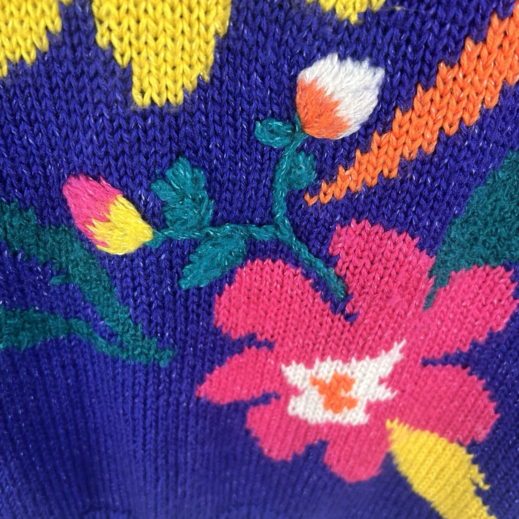Vintage VINTAGE Smith Short Sleeve Floral Sweater Women’s Size S Purple Knit 90s Flower Casual Winter Size S / US 4 / IT 40 - 4 Thumbnail