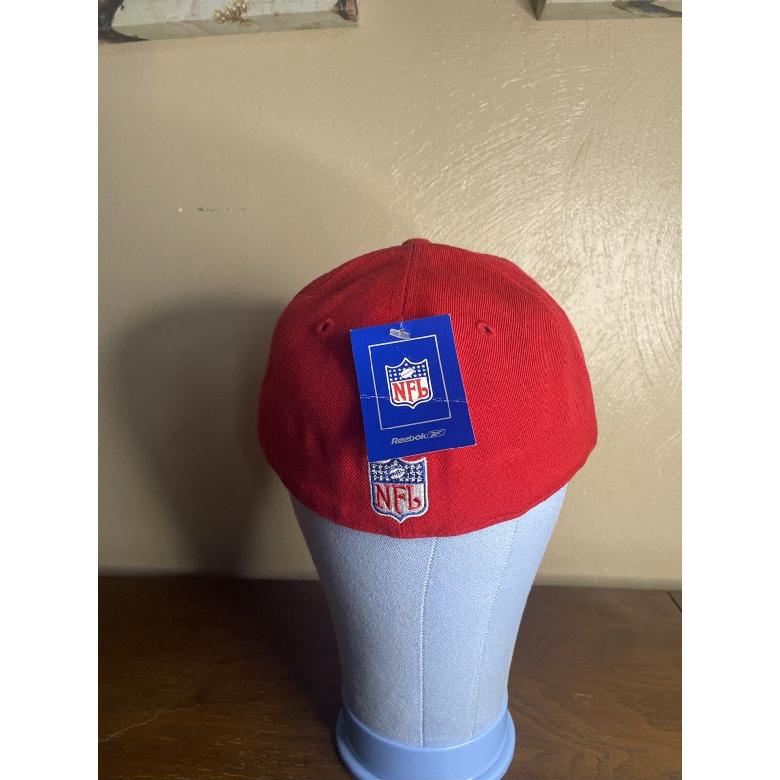 Reebok VTG Tampa Bay Buccaneers Hat Reebok Fitted Sz 7 3/8 Red NWT Size US XL / EU 56 / 4 - 6 Thumbnail