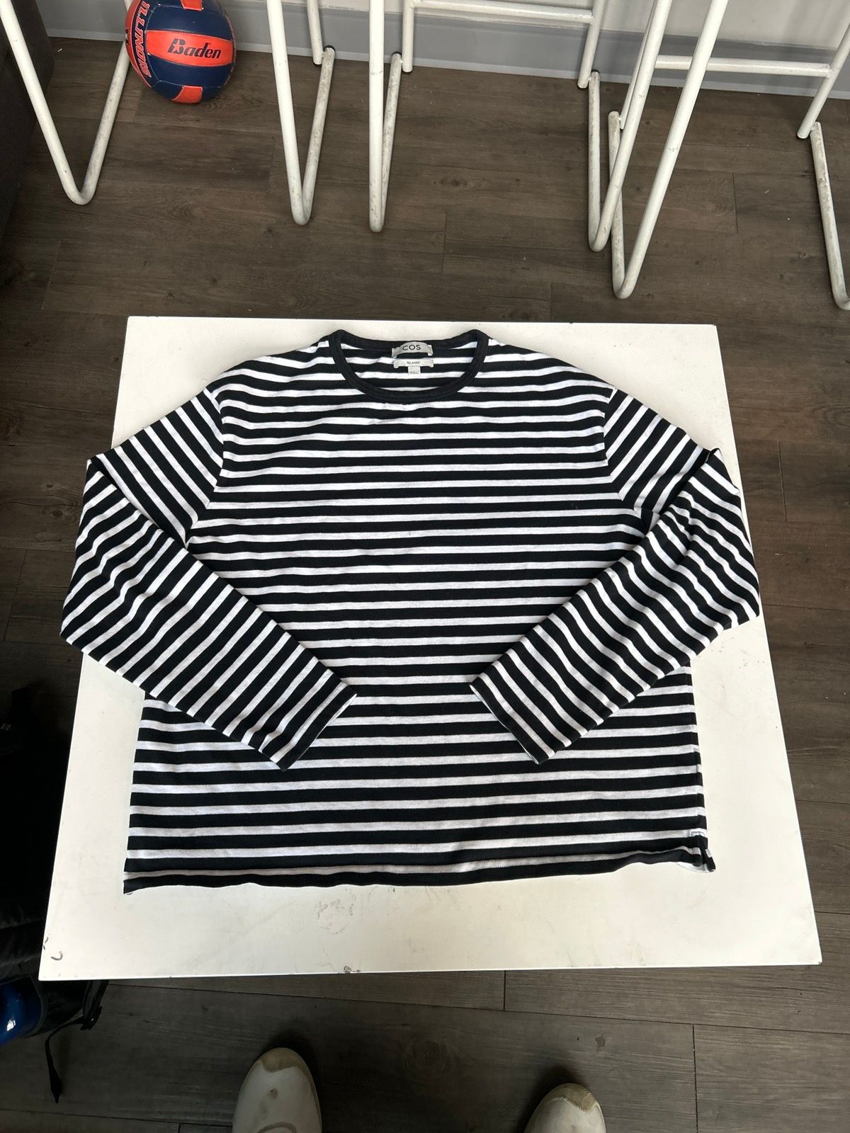 Cos COS striped relaxed long sleeve T-shirt Size US XL / EU 56 / 4 - 1 Preview