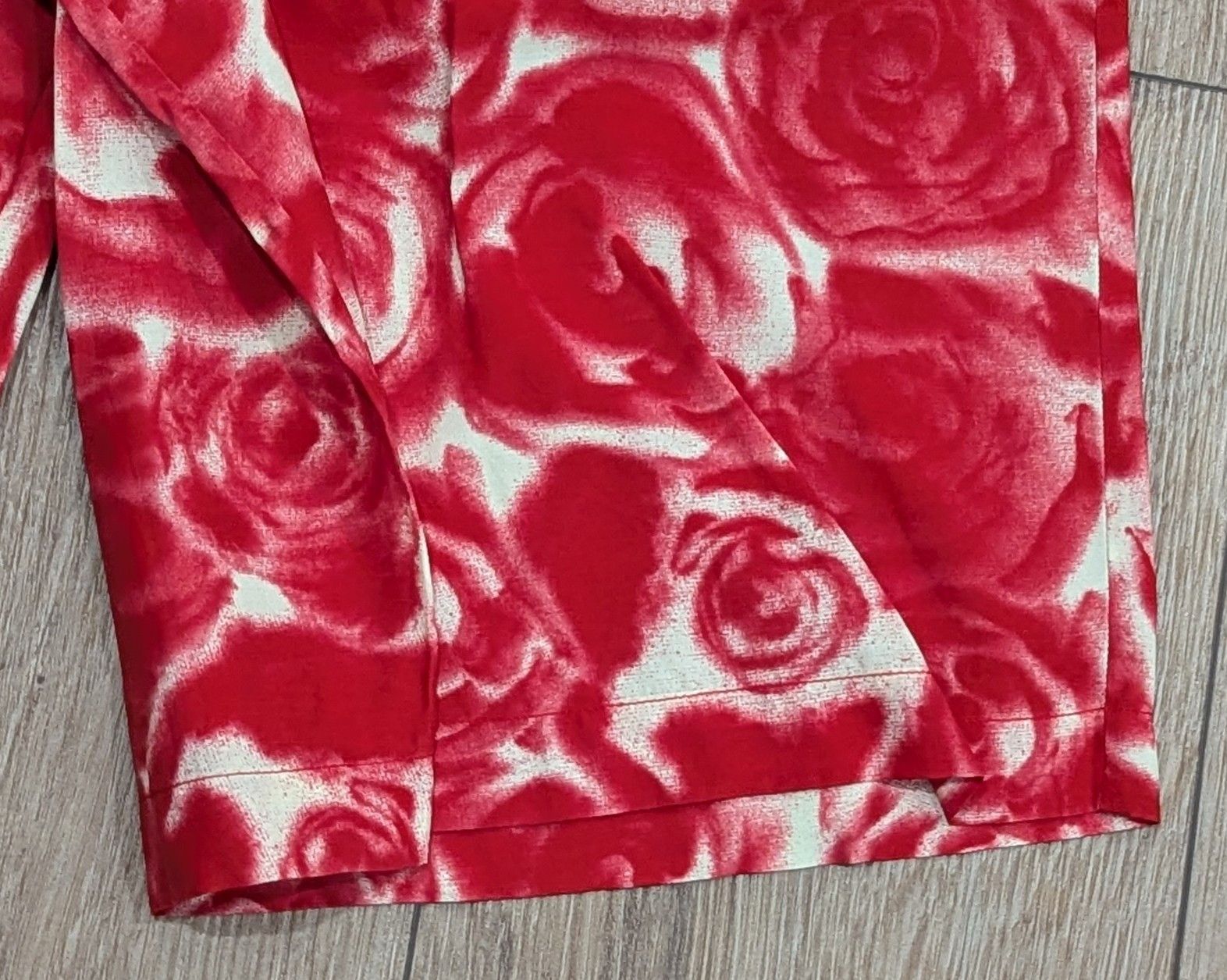 Burberry Burberry Rose Floral Viscose Shorts Red Small Size US 30 / EU 46 - 2 Thumbnail