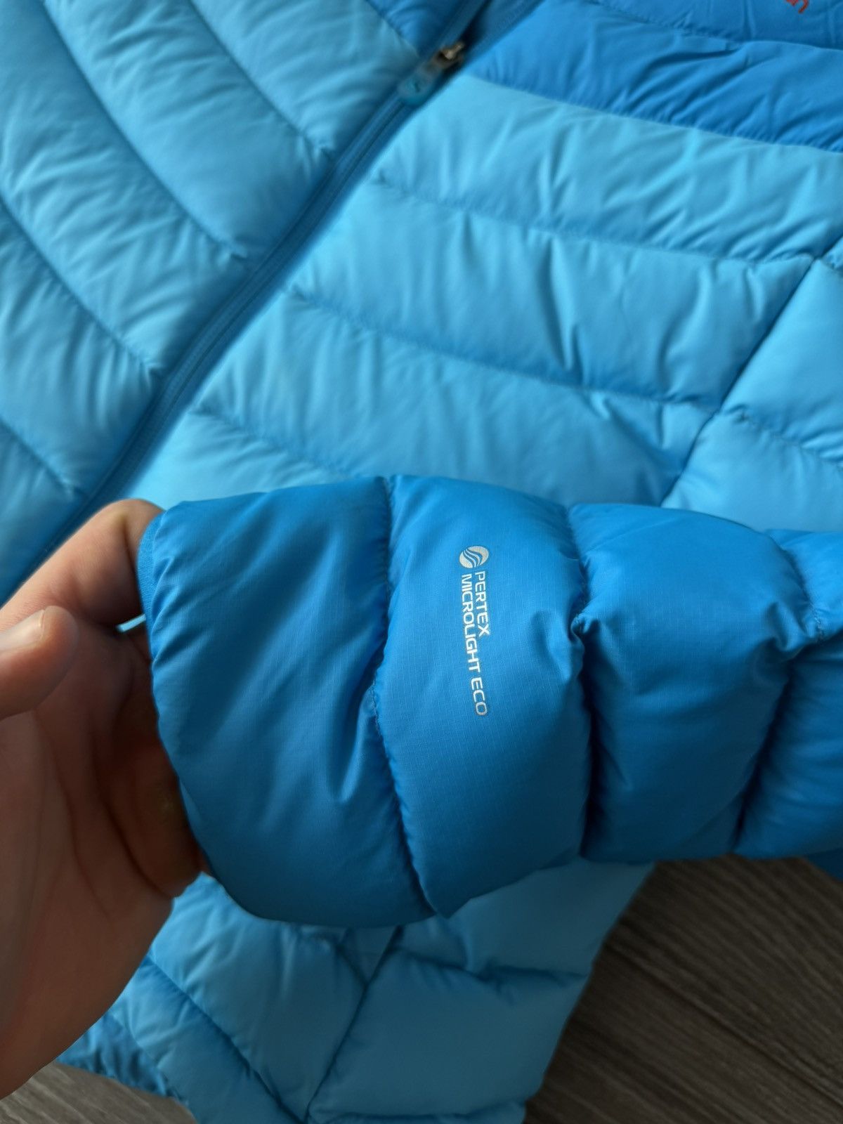 Salomon Salomon Pertex Microlight Eco Insulated Hood Jacket Size M / US 6-8 / IT 42-44 - 12 Thumbnail