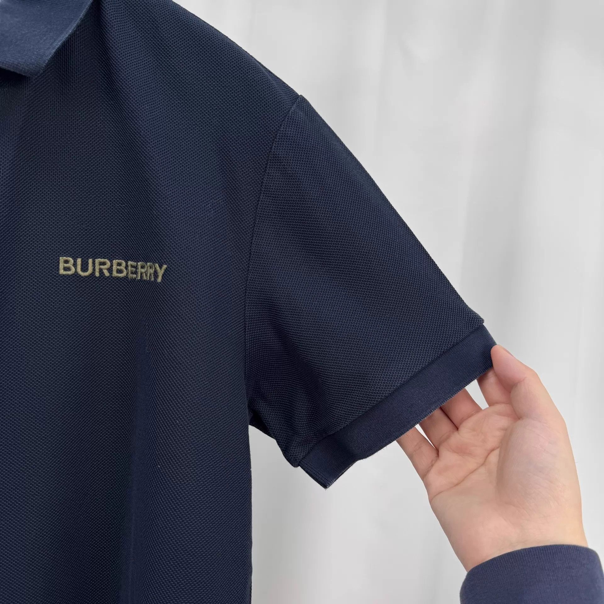 Burberry Burberry Embroidered P Polo M 98 New Size M / US 6-8 / IT 42-44 - 4 Thumbnail