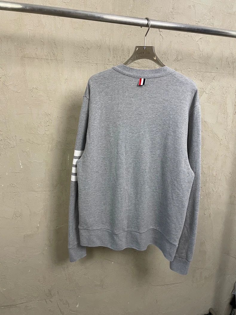 Thom Browne Thom Browne size3 A Tibetan blue cardigan Size US L / EU 52-54 / 3 - 2 Thumbnail