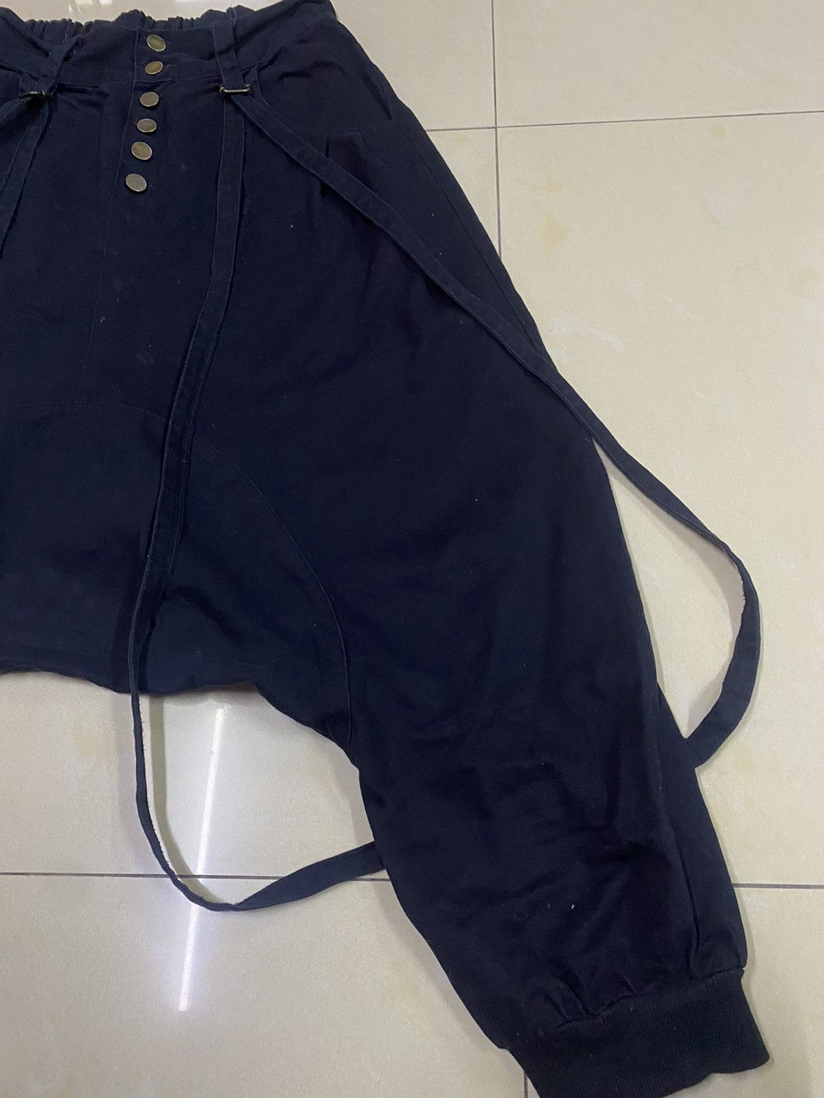 Japanese Brand Yohji Yamamoto Style Balloon Dropped Crotch Pants Size 28-32 Size US 32 / EU 48 - 3 Thumbnail