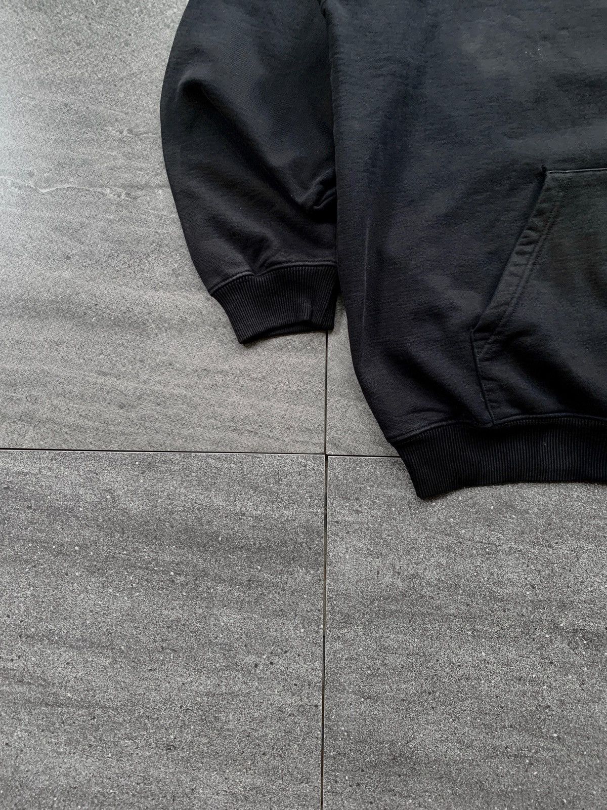 Balenciaga FREE TAX! Oversized Campaign Logo Hoodie in Black Size US M / EU 48-50 / 2 - 4 Thumbnail