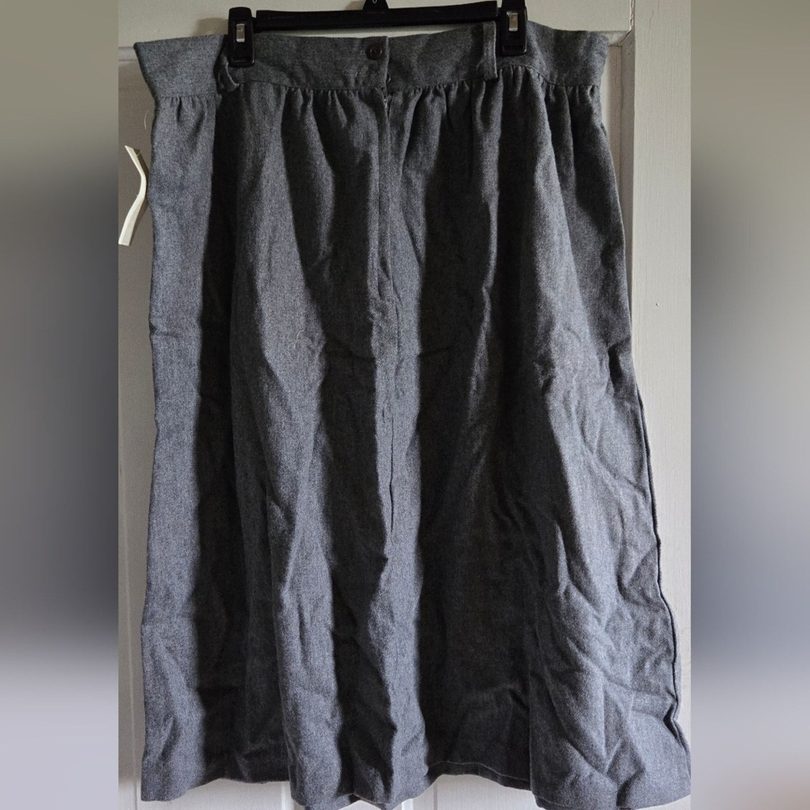 BLVD Vintage wool blend skirt, NEW WITH TAGS! Size 38" / US 16 / IT 52 - 6 Thumbnail