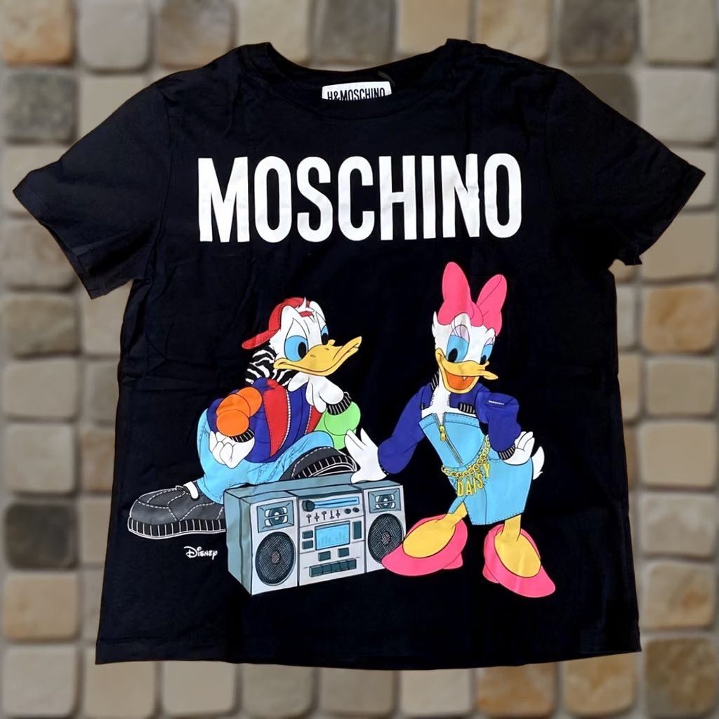 Moschino H&M MOSCHINO Collaboration T-shirt with Disney's Donald Duck Shirt Mens S Black Vintage Size US S / EU 44-46 / 1 - 1 Thumbnail