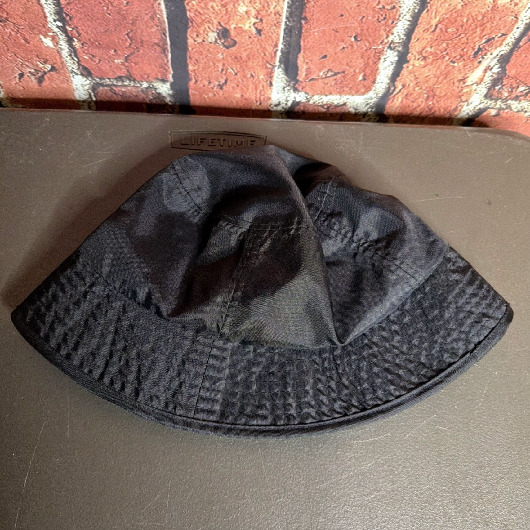 Sideout VINTAGE 90’s / Y2K Side Out Bucket Hat Unisex Adults One Size Black Bucket Hat 90s Mens Womens Size ONE SIZE - 3 Thumbnail