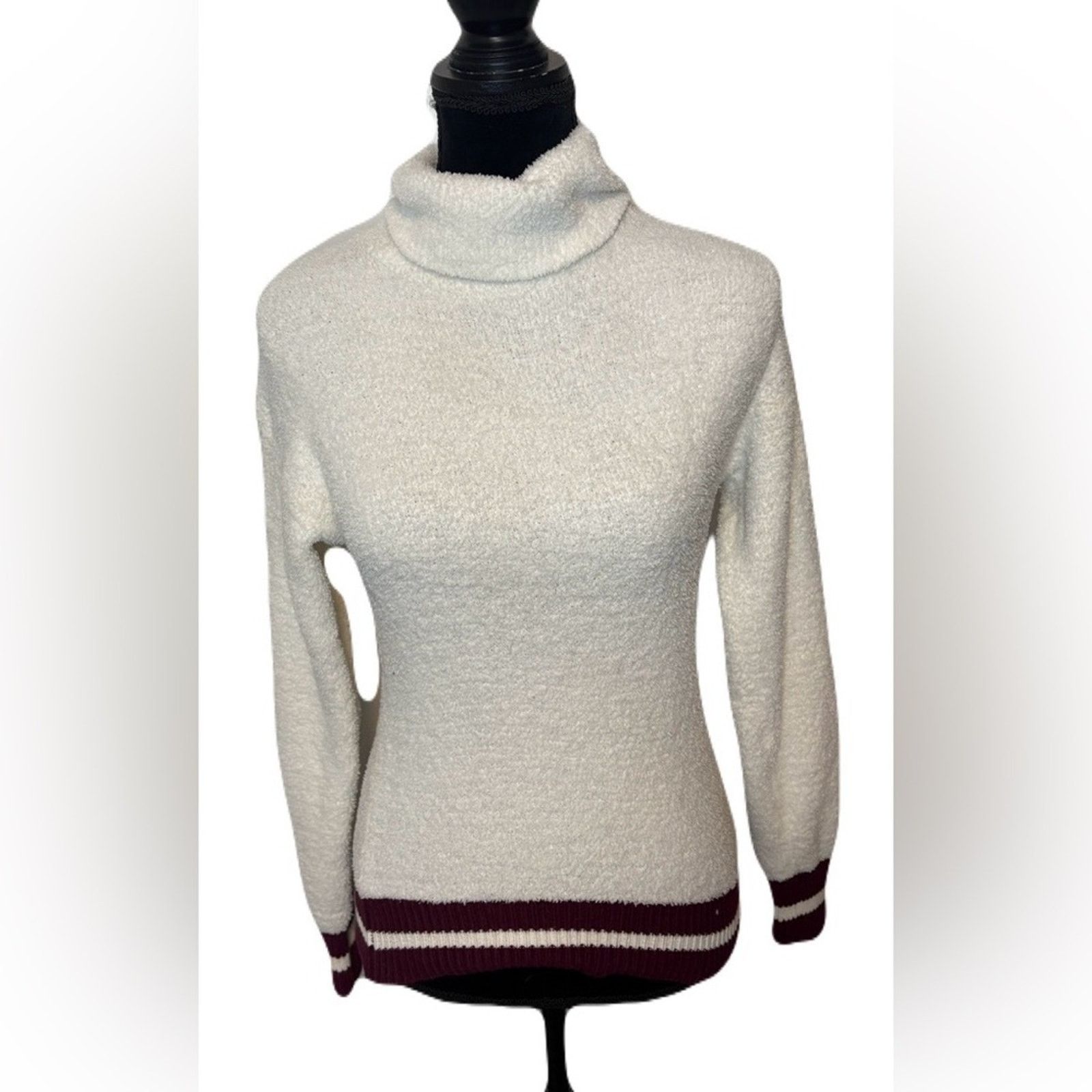 Forever 21 (Forever 21) Fuzzy Collegiate Turtleneck Sweater: Size Small Size S / US 4 / IT 40 - 3 Thumbnail