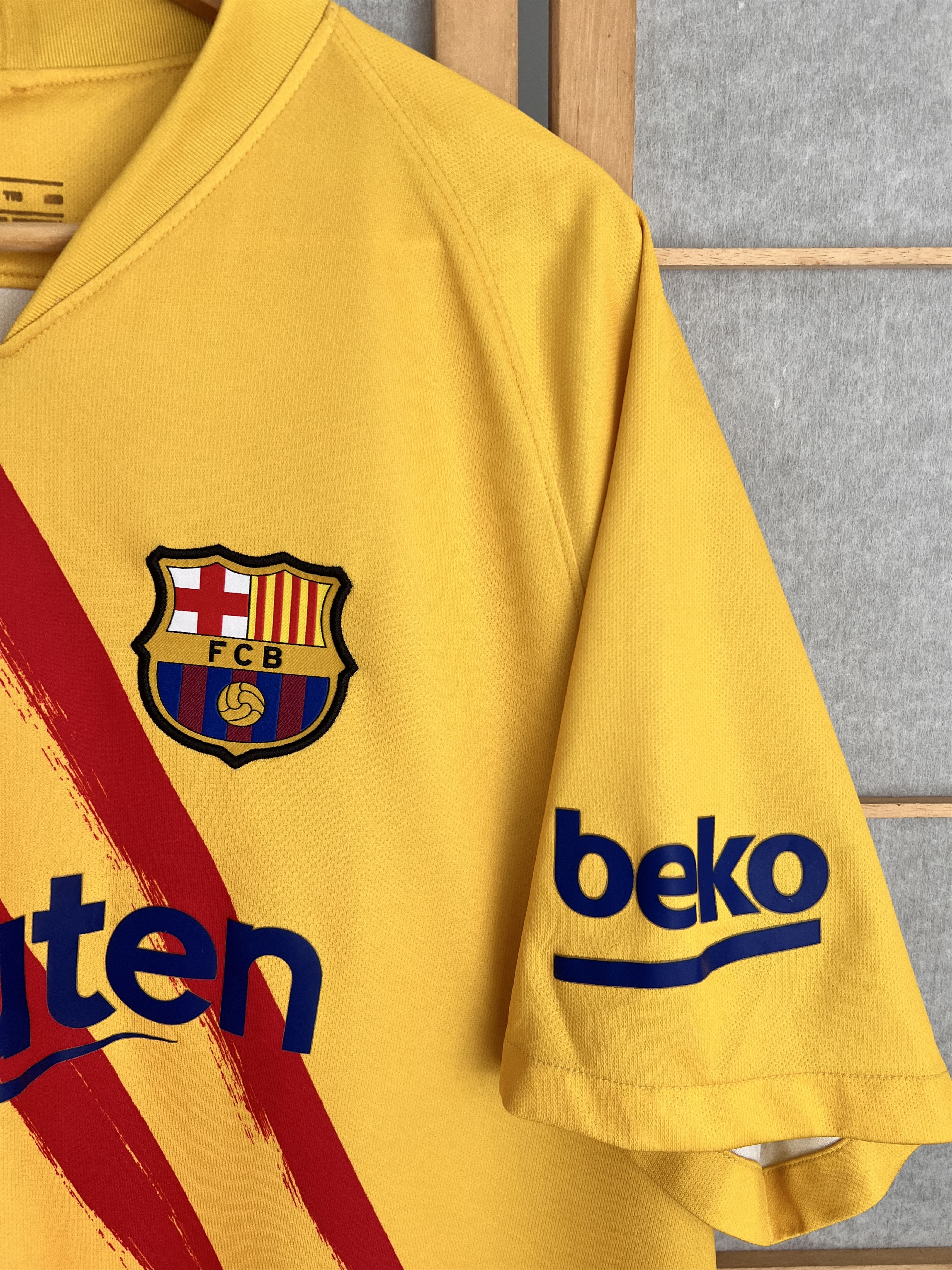 Nike RARE! Nike FC Barcelona Senyera 2020 jersey football shirt Size US XXL / EU 58 / 5 - 4 Thumbnail