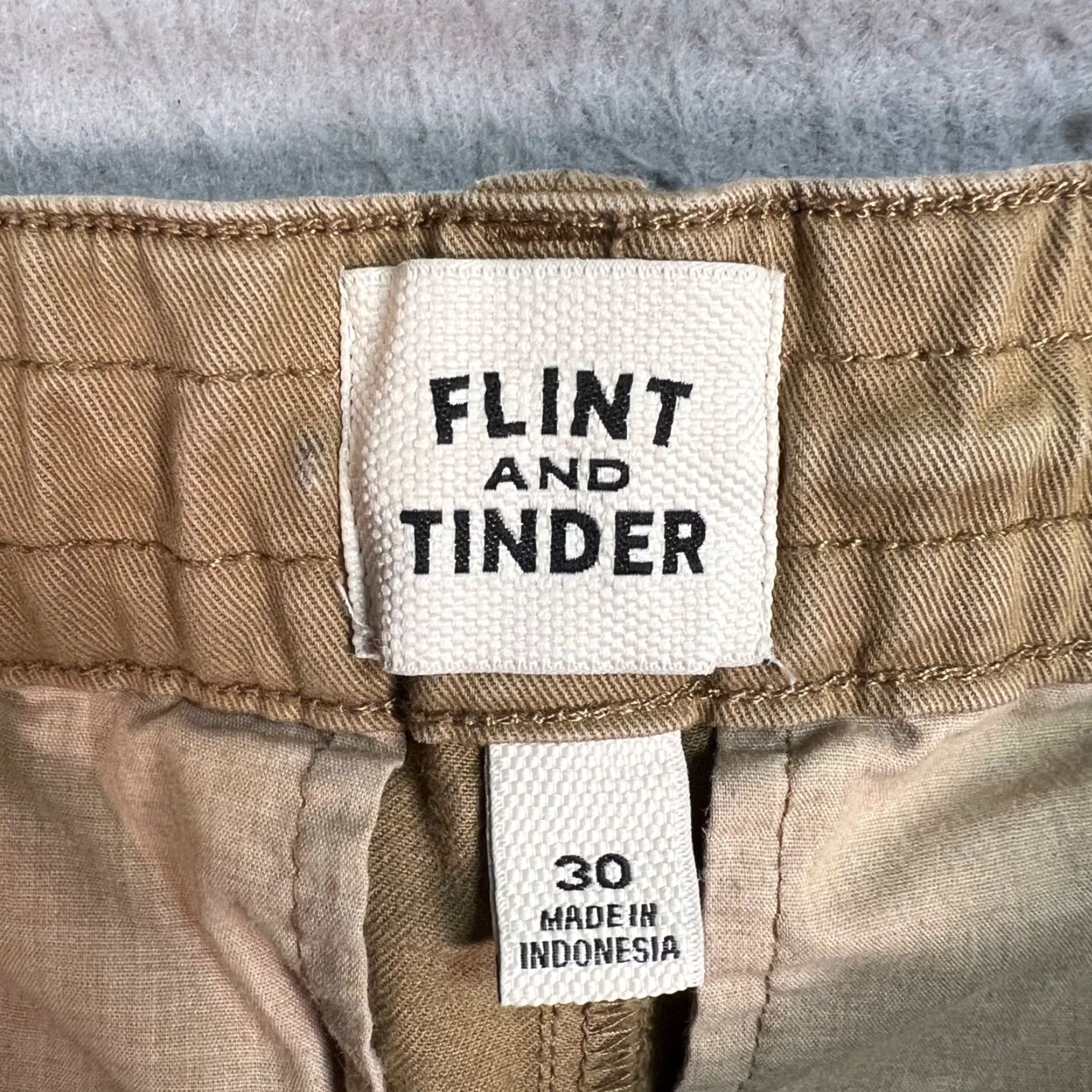 Vintage Flint & Tinder Mens Chino Pants 30 Khaki Beige Cotton Size US 30 / EU 46 - 3 Thumbnail