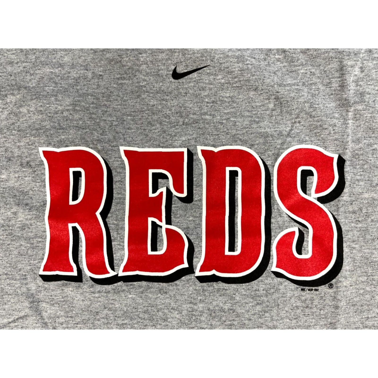 Nike VINTAGE Nike Team MLB Cincinnati Reds T-Shirt Men’s Medium Gray Double-Sided 2007 Shirt Sports Logo Nike Mens XS? Size US M / EU 48-50 / 2 - 5 Thumbnail