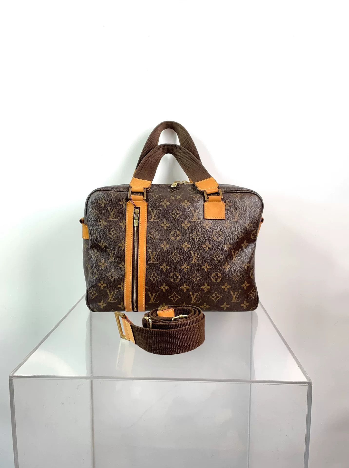 Louis Vuitton Pre-loved Bag Very good condition Size ONE SIZE - 1 Thumbnail