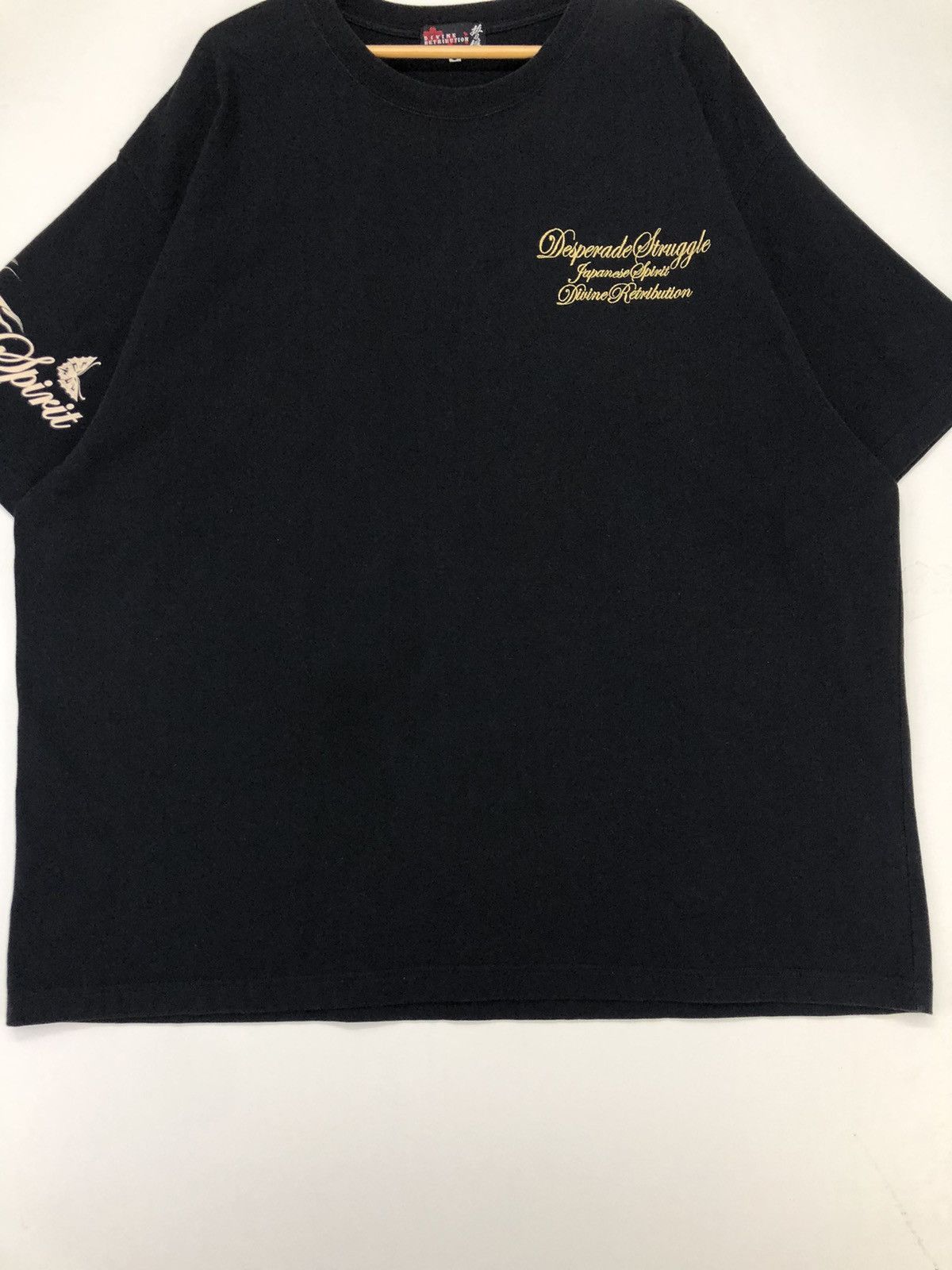 Japanese Brand Divine Retribution Desperade Struggle Big Print Tshirt Size US XXL / EU 58 / 5 - 8 Thumbnail