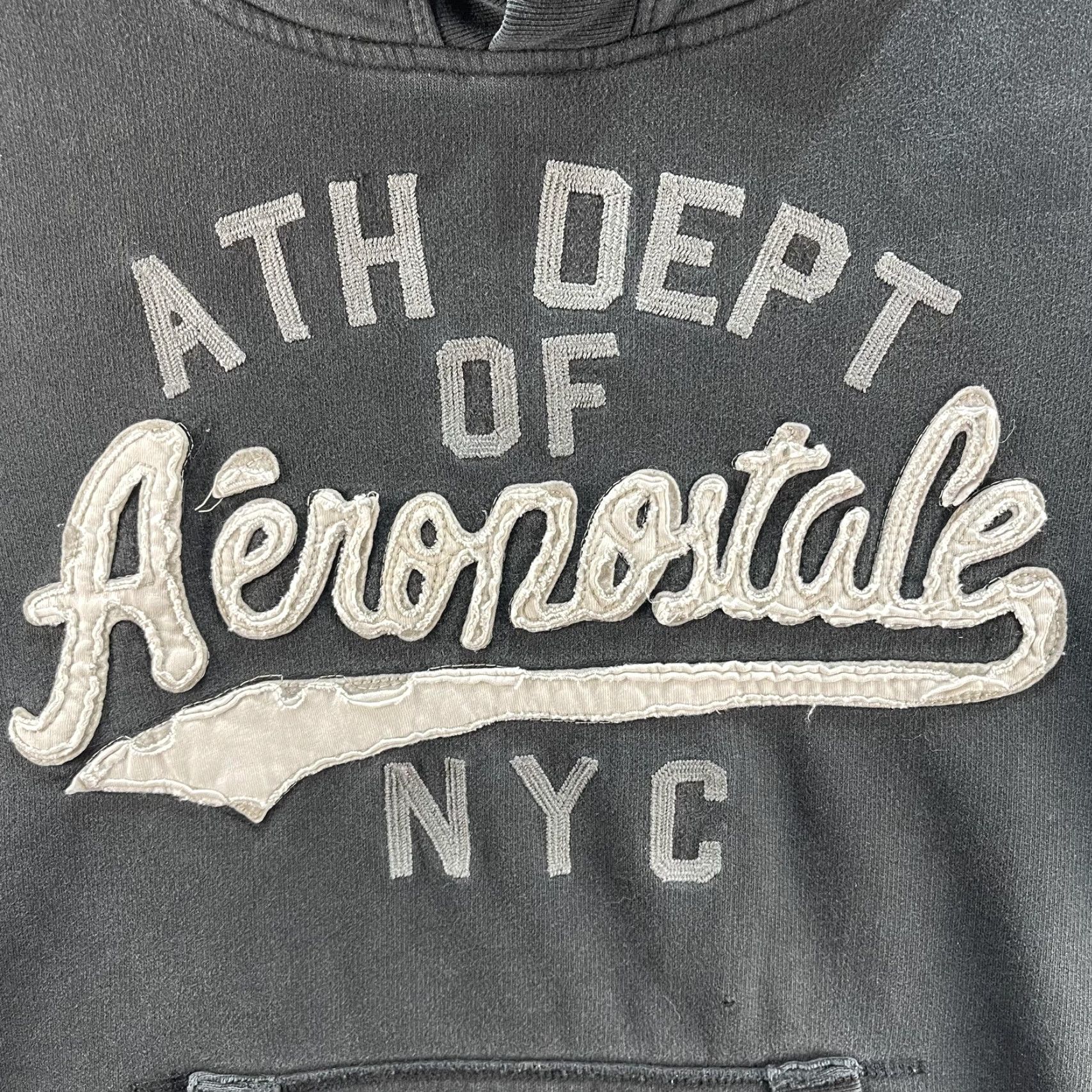 Vintage VINTAGE Aeropostale Hoodie Mens M Charcoal Pullover Hooded Kangaroo Pocket Graphic Print 87 NYC 87th Dept City Mens Size US M / EU 48-50 / 2 - 3 Thumbnail