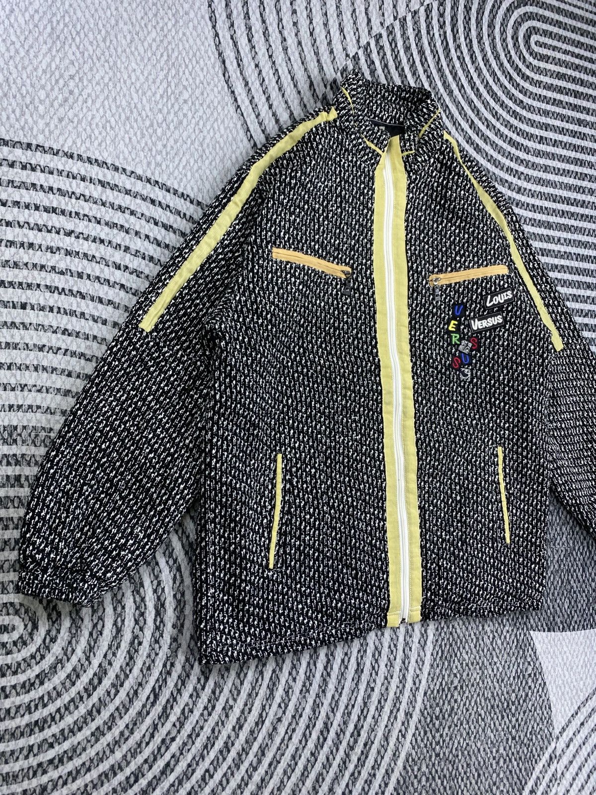 Other Vintage Louis Versus Patches Casual Zipper Jacket Size US L / EU 52-54 / 3 - 3 Thumbnail