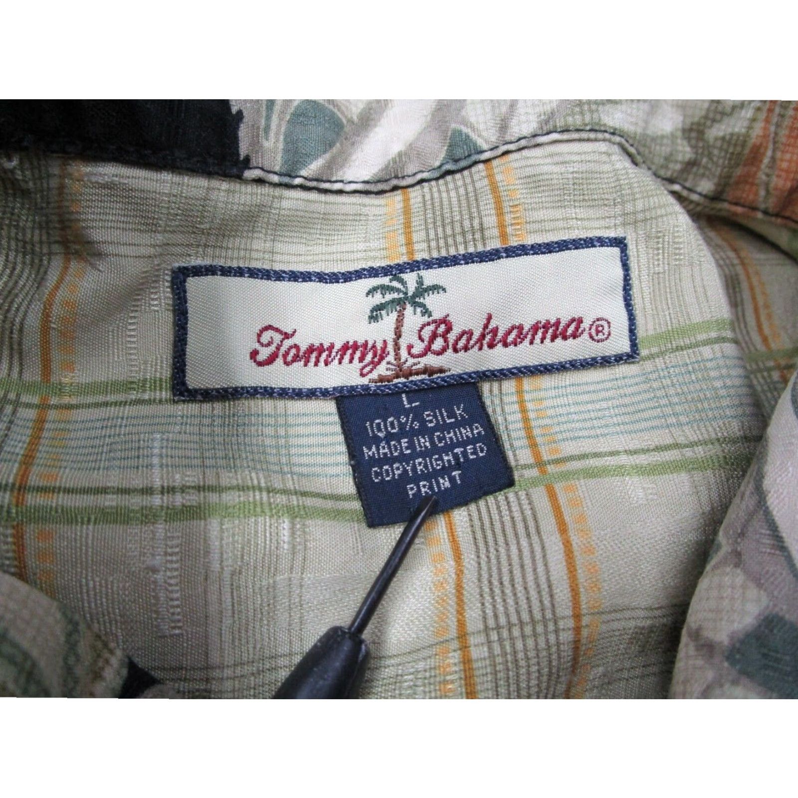 Tommy Bahama Tommy Bahama Mens Large Green Floral Silk Hawaiian Short Sleeve Button Up Shirt Size US L / EU 52-54 / 3 - 3 Thumbnail