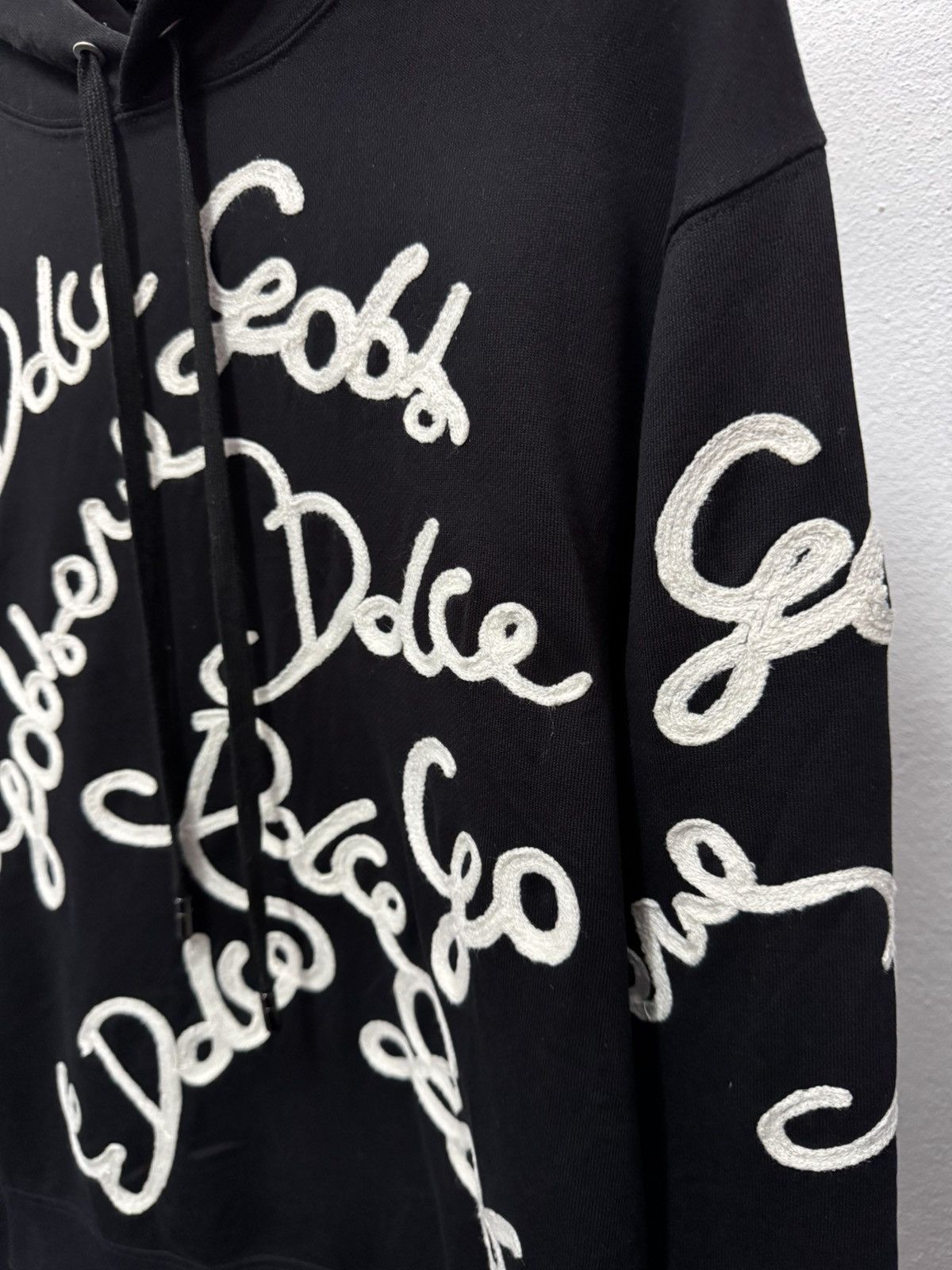 Dolce & Gabbana Dolco & Gabbana All Over Logo Hoodie Size US S / EU 44-46 / 1 - 2 Thumbnail