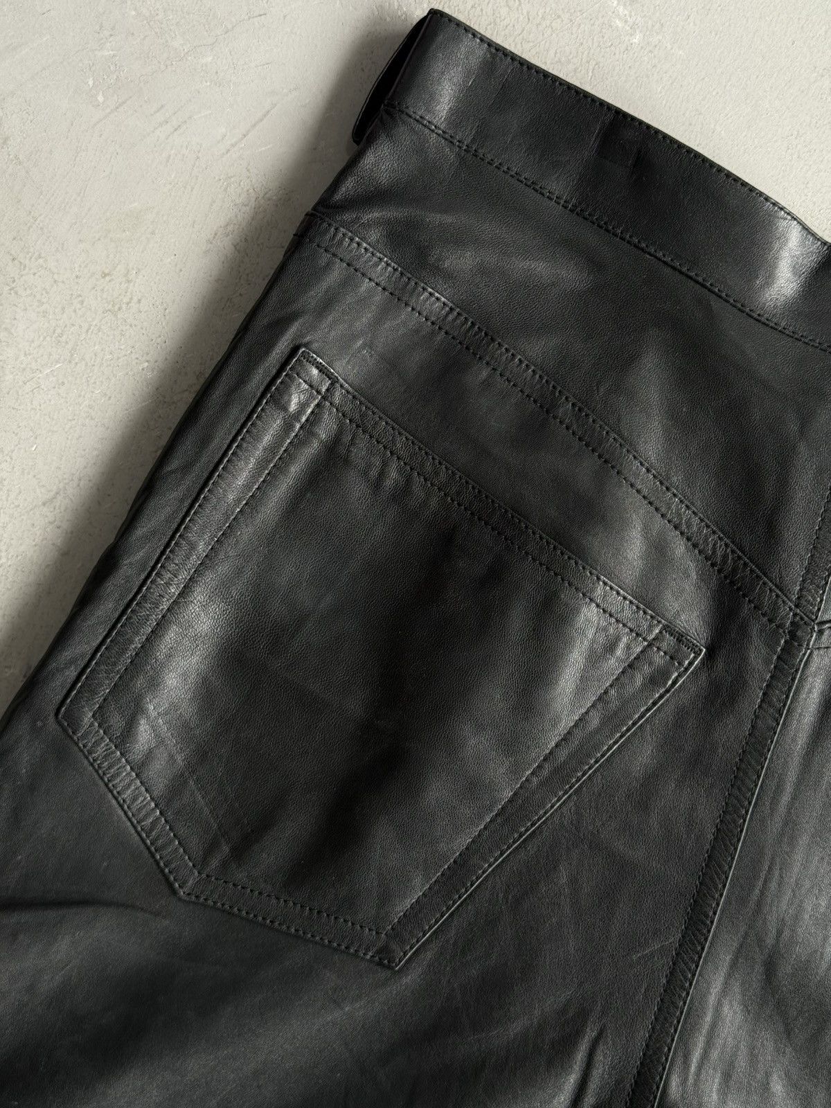 Balenciaga Balenciaga - Sample Baggy Leather Pants Size US 34 / EU 50 - 9 Thumbnail