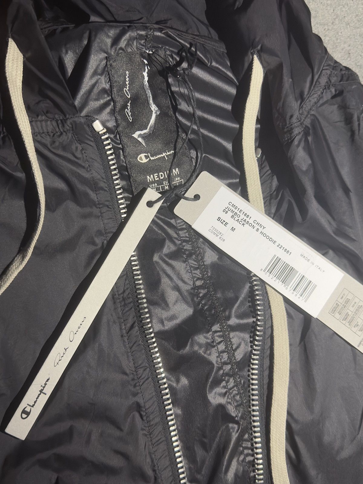 Champion × Rick Owens SS25 JUMBO JASON'S HOODIE IN BLACK LIGHT NYLON Size US M / EU 48-50 / 2 - 3 Thumbnail