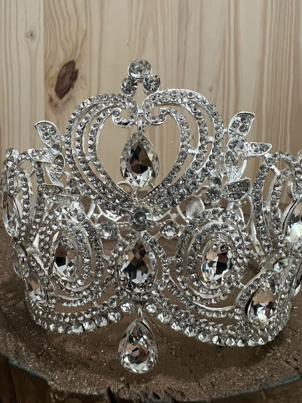 Other Elegant Birthday Princess Silver Tiara Crown Size ONE SIZE - 2 Thumbnail