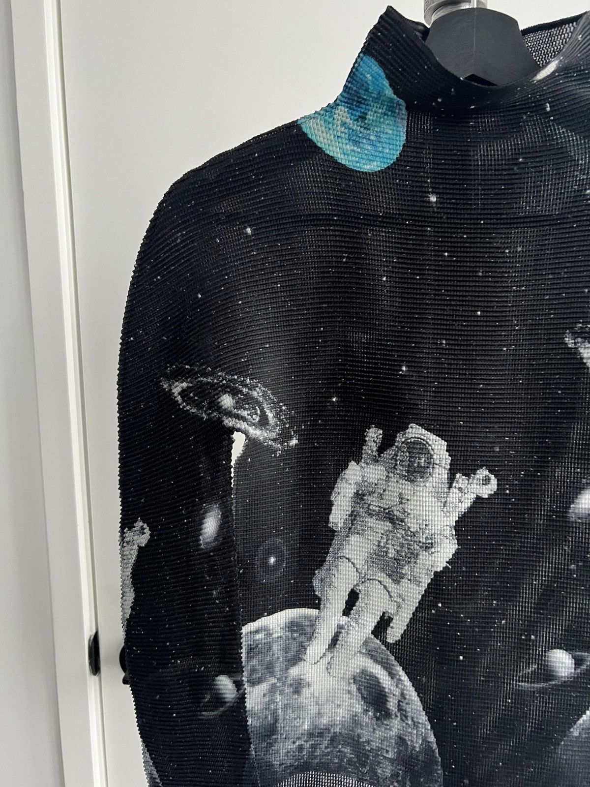Issey Miyake 2007 Spaceman Top Size S / US 4 / IT 40 - 2 Thumbnail