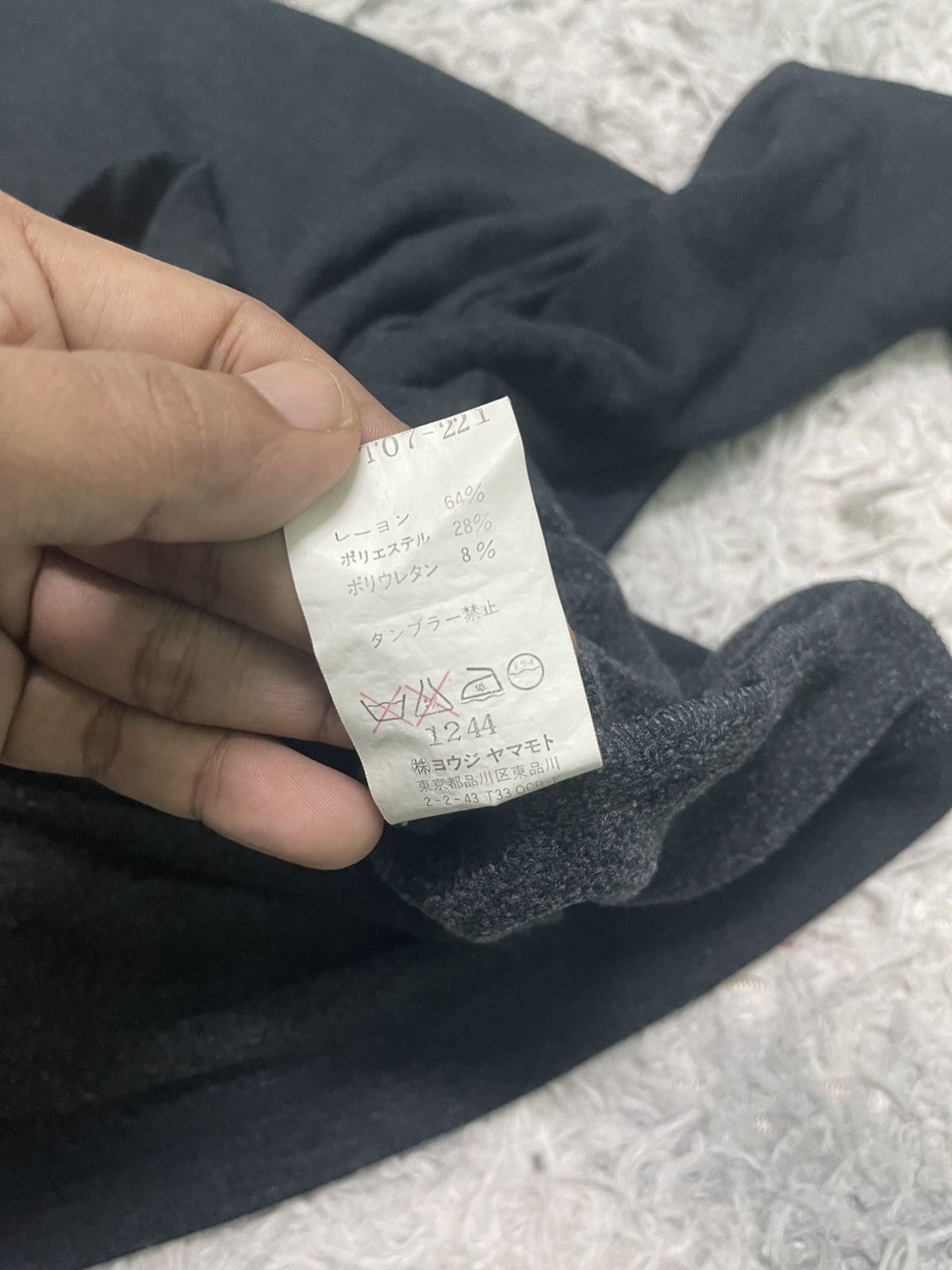 Yohji Yamamoto 90s YOHJI YAMAMOTO ASYMMETRICAL LONG SLEEVE TURTLENECK Size US M / EU 48-50 / 2 - 12 Thumbnail