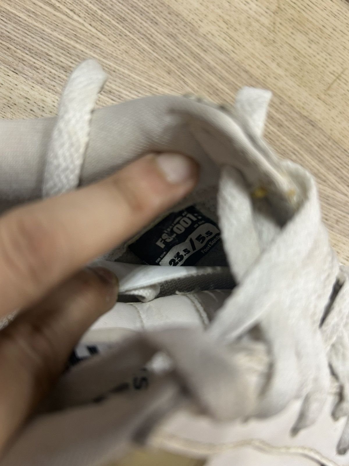 Bape × Kaws Vintage 2005 Bape Sta Kaws nigo Size US 5.5 / EU 38 - 11 Thumbnail