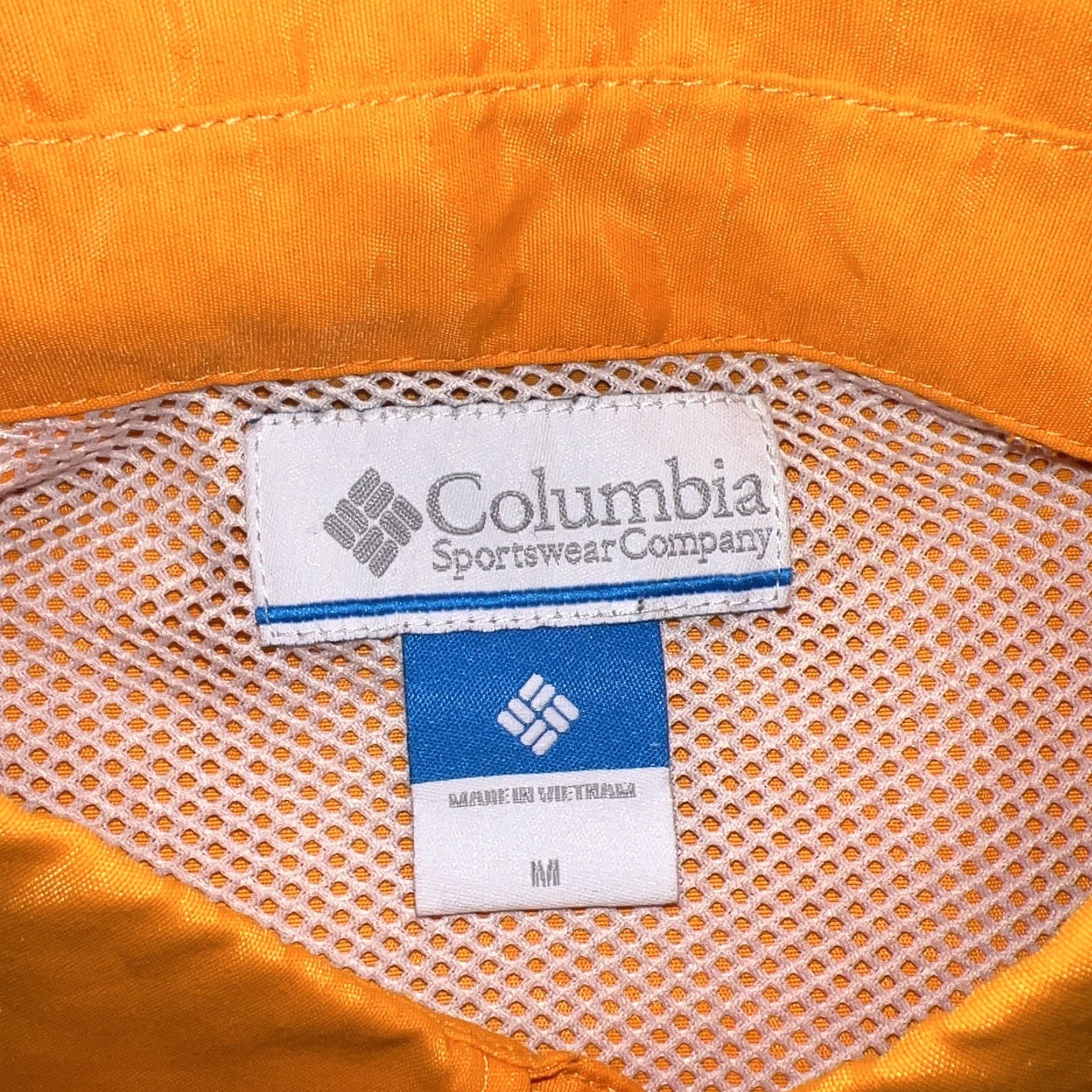 Vintage Columbia Sportswear Orange Button-Up Vented Shirt Mens Size M Size US M / EU 48-50 / 2 - 3 Thumbnail