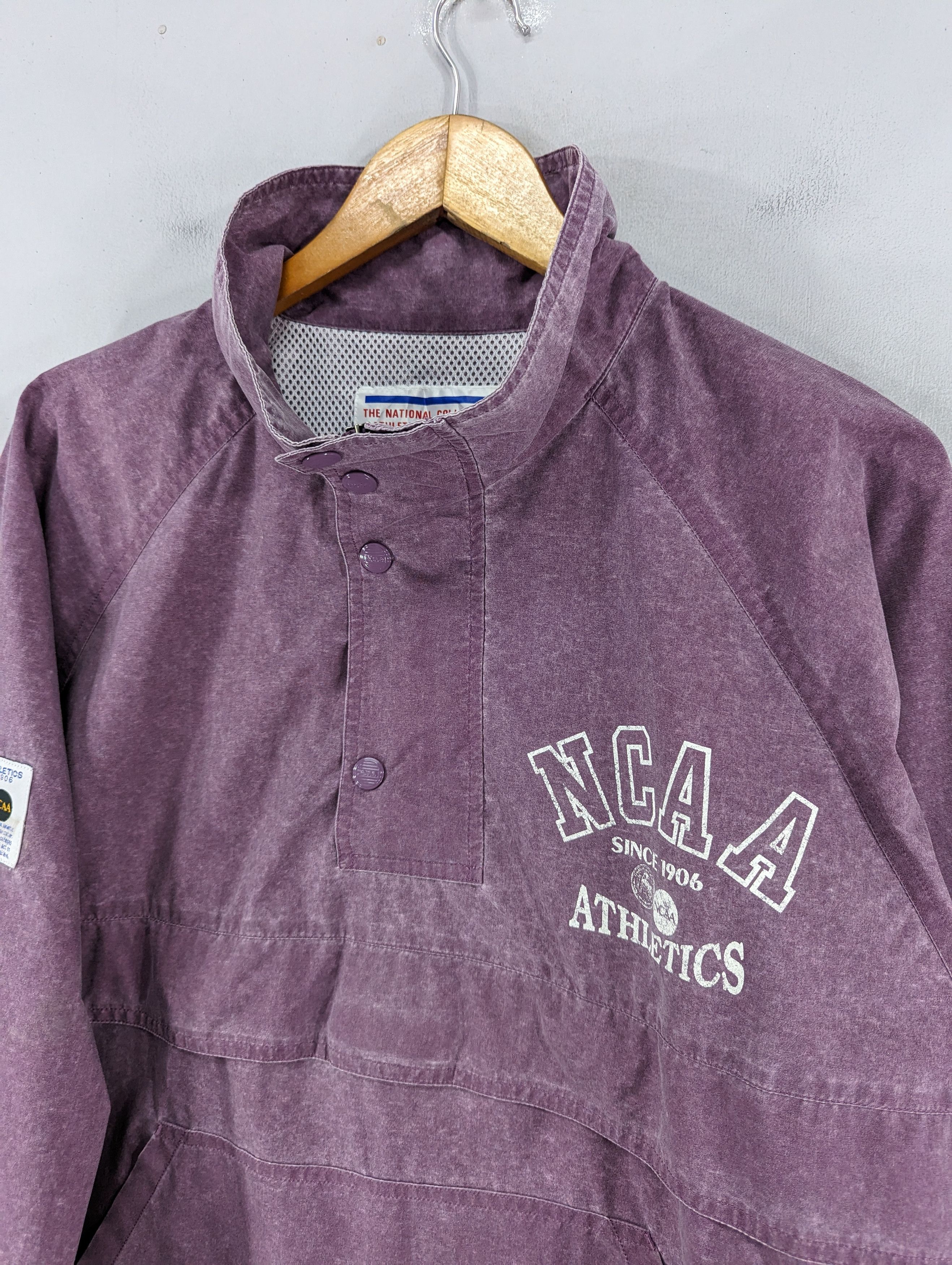 NCAA Vintage NCAA Athletics Halfzipper Anorak Windbreaker Jacket Size US L / EU 52-54 / 3 - 4 Thumbnail