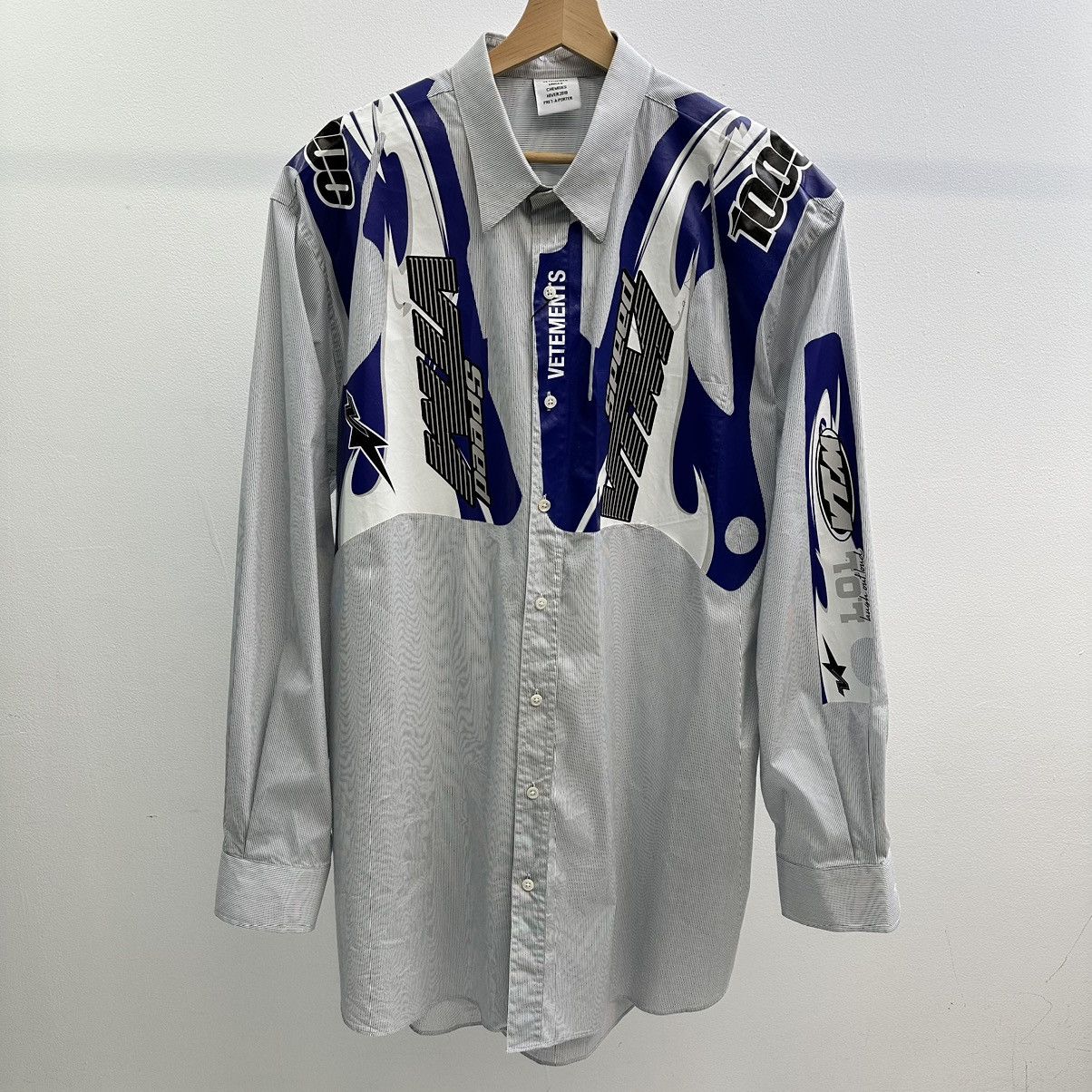 image of Vetements Moto Button Up Shirt in Grey, Men's (Size Medium)