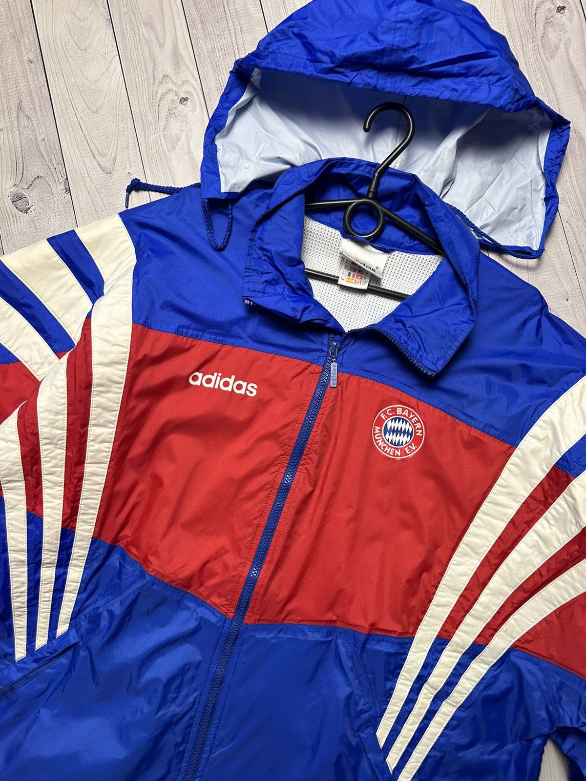 Adidas × Vintage Vintage adidas Bayern Munich soccer jacket size XL logo Size US XL / EU 56 / 4 - 3 Thumbnail