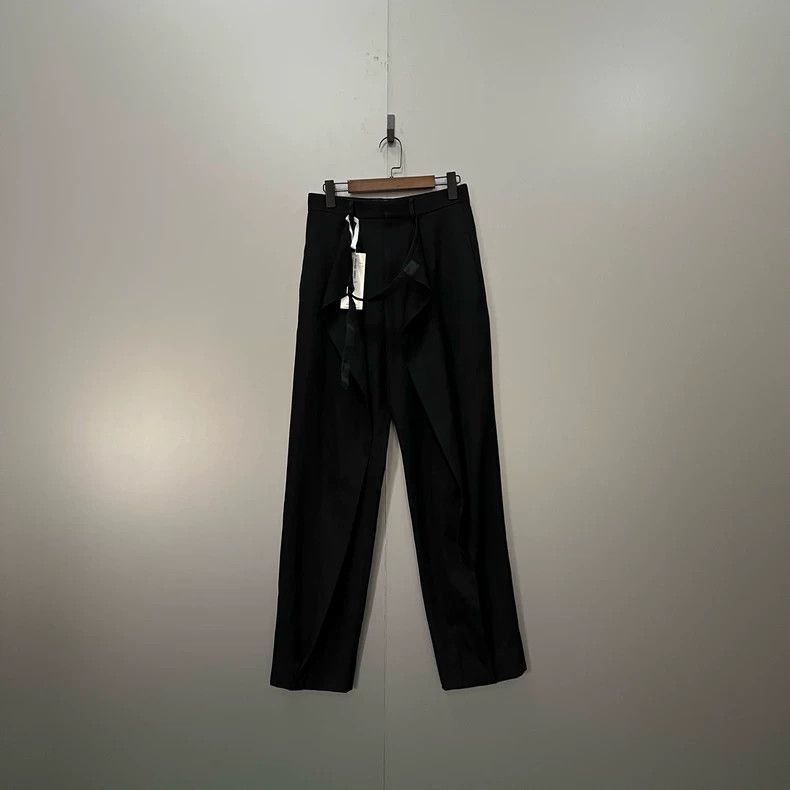 Givenchy Givenchy Size44 Black Patched Belted Trousers Size US 30 / EU 46 - 1 Thumbnail