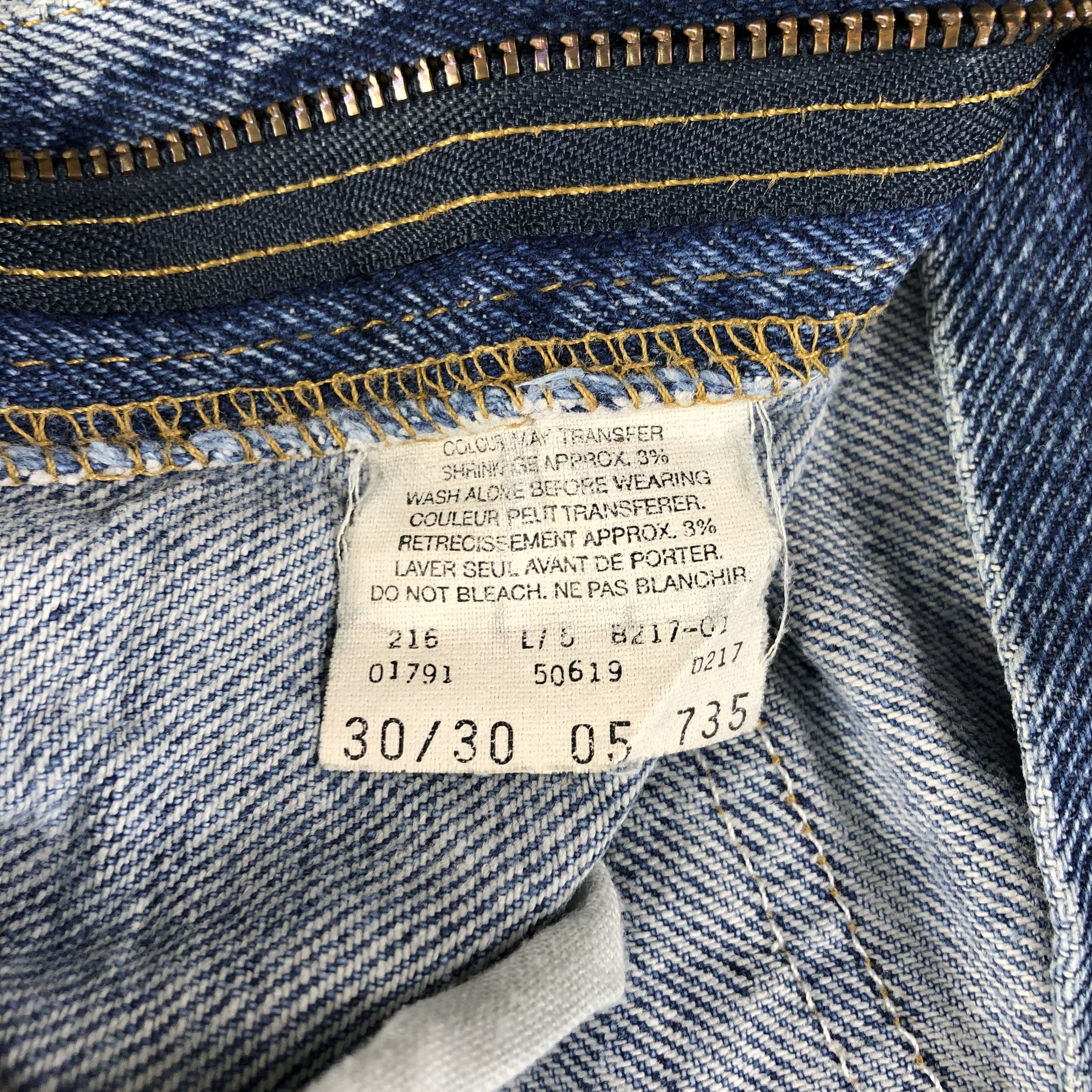 Levi's Vintage 90s Levis 619 Jeans Faded Blue Denim KJ1040 Size US 28 / EU 44 - 18 Thumbnail